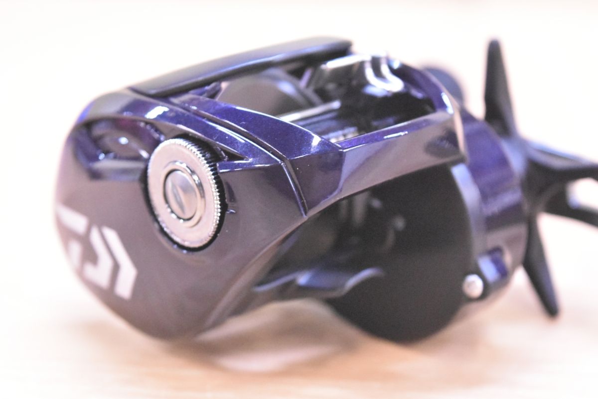 SALTIST ベイトリール