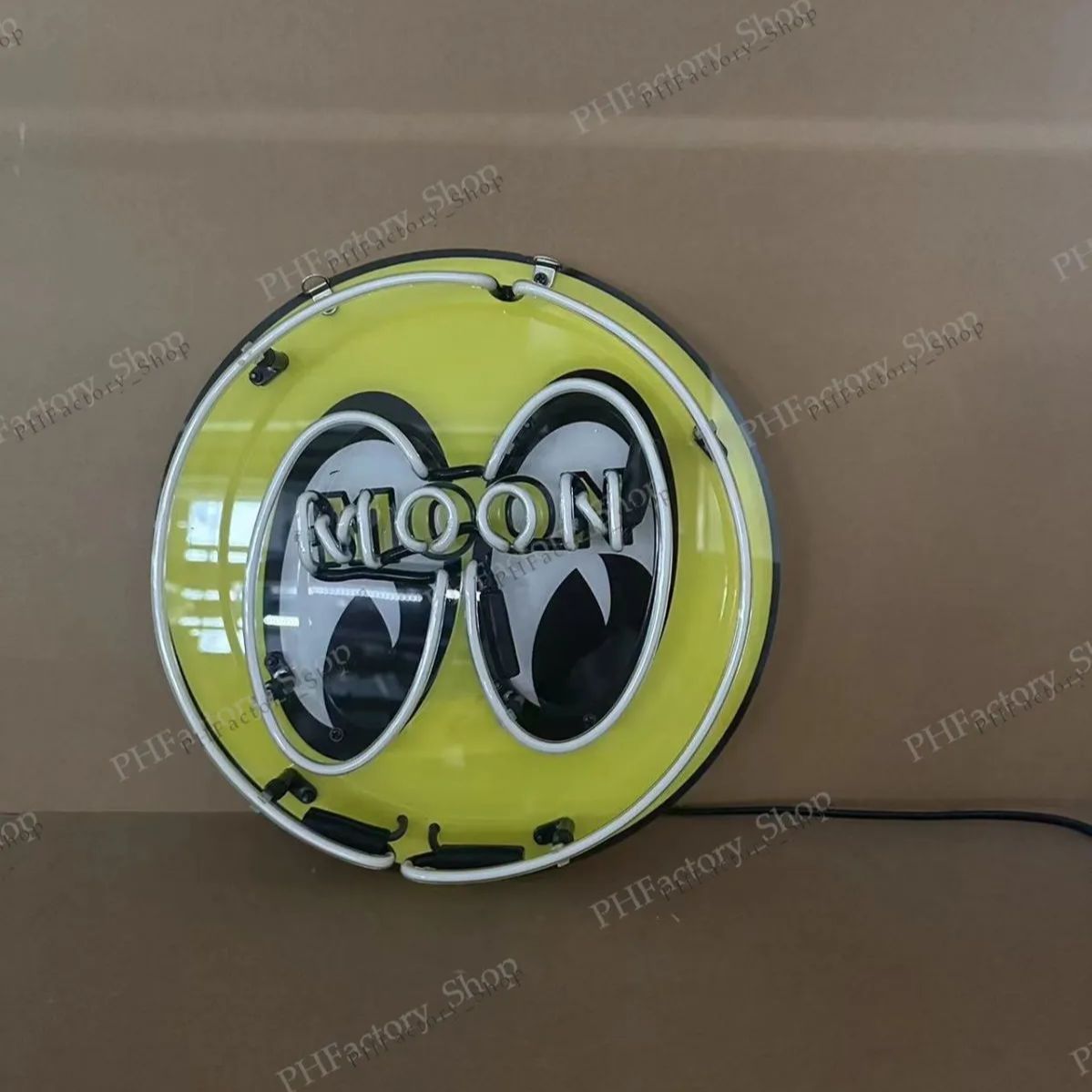 激レアカラー★ネオンライト MOON eyesデザイン★世田谷ベース★アメトイ ムーンアイズ LEDネオンサイン Moon eyes ネオン管 ネオン看板