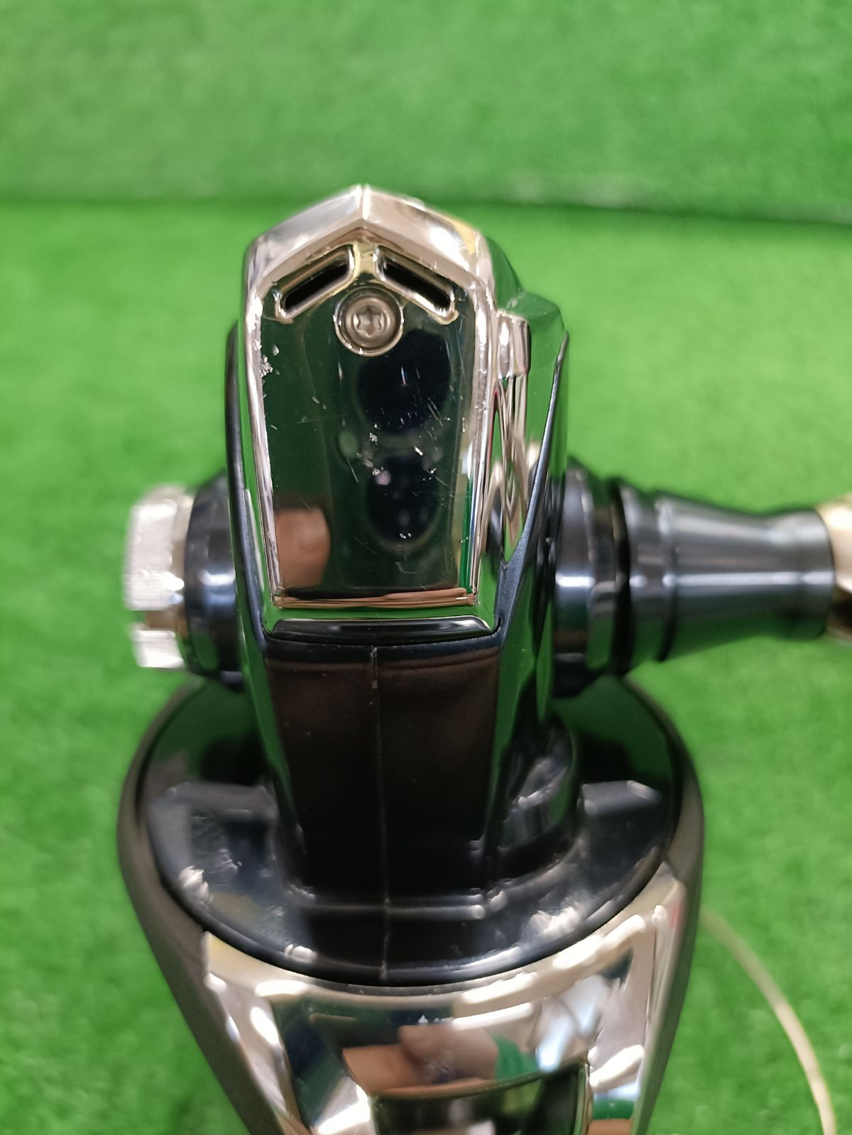 Sale 和製アンティーク　重厚感ある鉄器　　チェストキャビネット　民芸タンス Sale 和製アンティーク 重厚感ある鉄器 チェストキャビネット 民芸