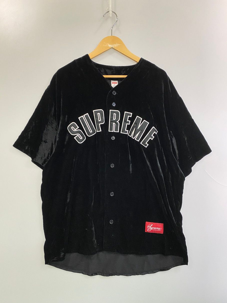 Supreme シュプリーム 25SS VELVET BASEBALL JERSEY BLACK ベルベットベースボールジャージー 半袖シャツ トップス 149-251022-yn-04-min