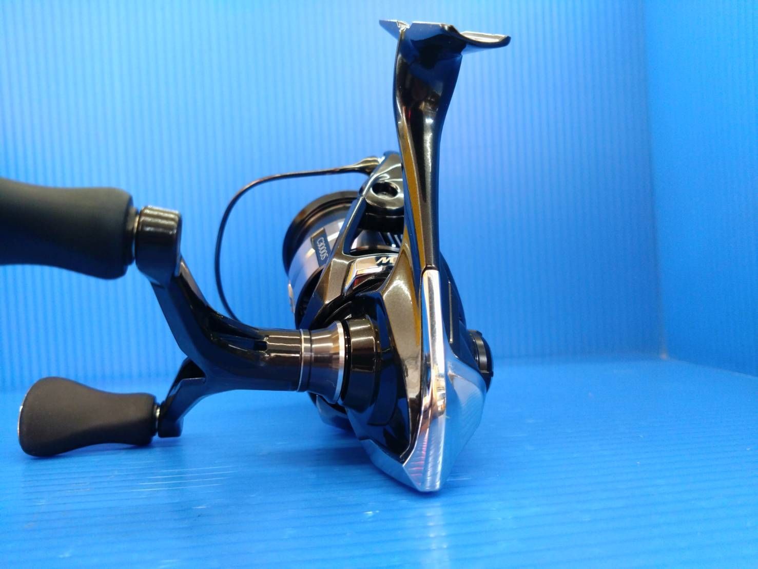 日本製 シマノ 23ヴァンキッシュ C3000SDHHG スピニング