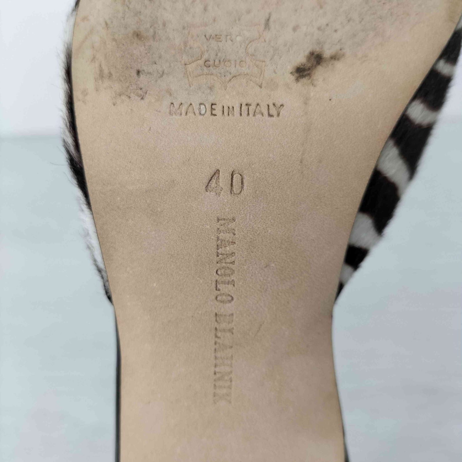 MANOLO BLAHNIK　アニマルハラコミュール　ポインテッドトゥ　37 MANOLO BLAHNIK アニマルハラコミュール ポインテッドトゥ 37