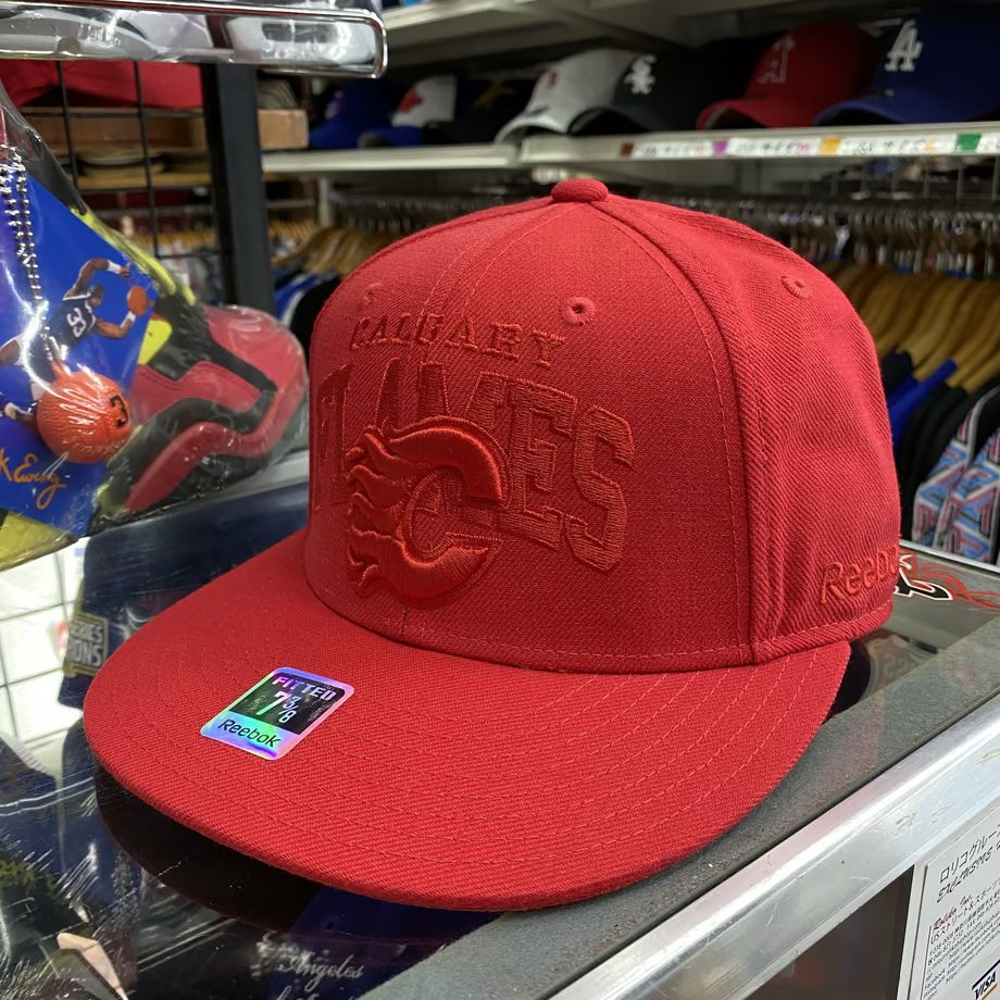 【7.3/8】 Reebok リーボック Flames カルガリー フレームス NHL キャップ 赤 アイスホッケー