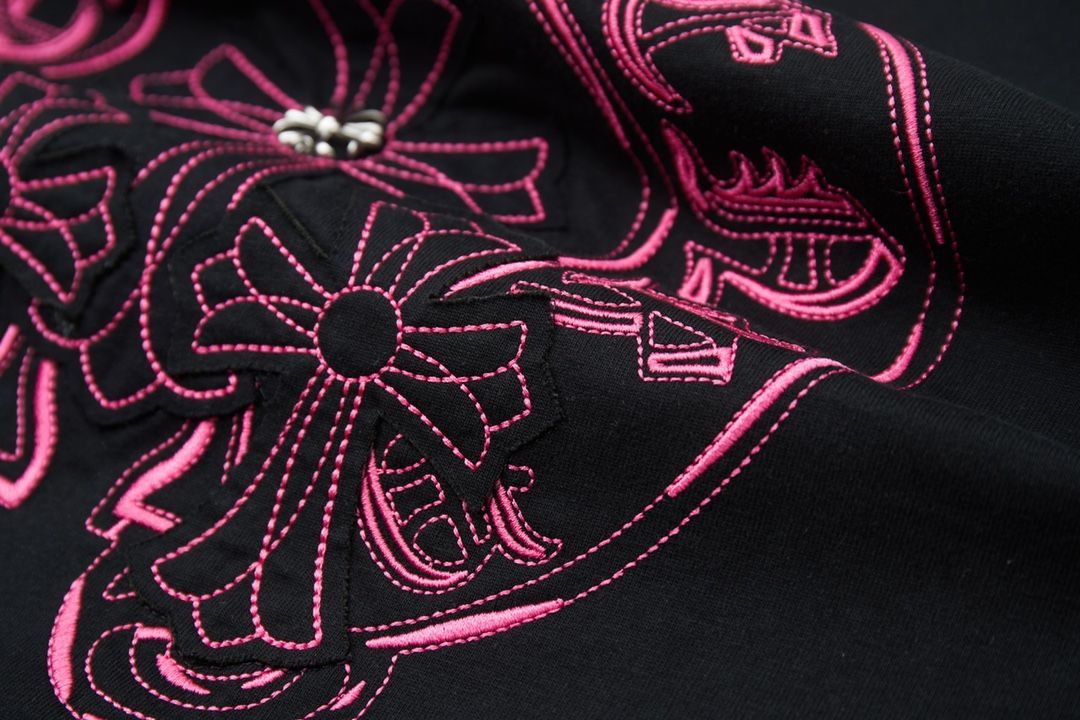Hearte 25SS刺繍ロゴ半袖Tシャツ