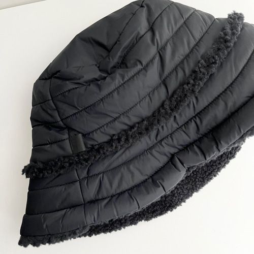 国内在庫・即納可能 UGG AW UGGfluff Rev Hat UGG® AW UGGfluff Rev Hat for Women | UGG®
