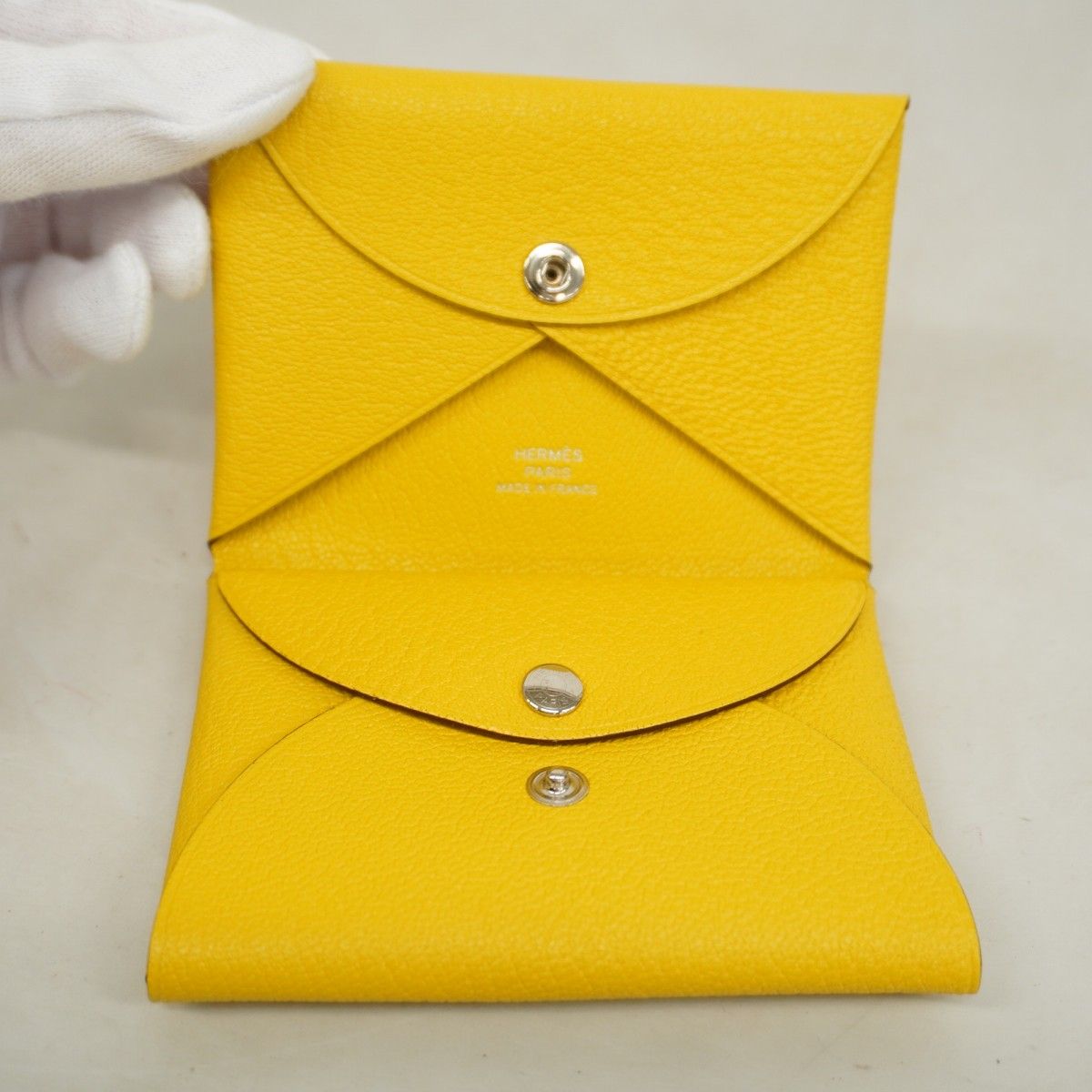 エルメス カルヴィ エトゥープ コインケース 10％OFFクーポン対象】エルメス HERMES カルヴィ エトゥープ コインケース 財布 シェーブル  シェーブル レディース ブラウン系 【中古】 5id4453】エルメス コインケース カルヴィデュオ シェーブル ジョーヌナプル シルバー ...