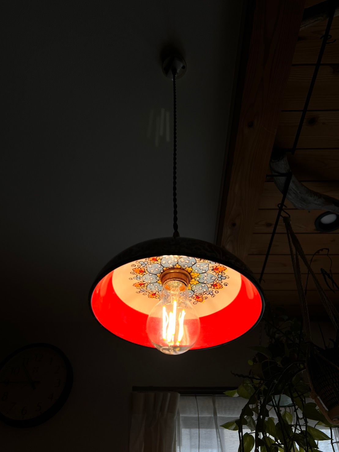 ビータ セラミックペンダント