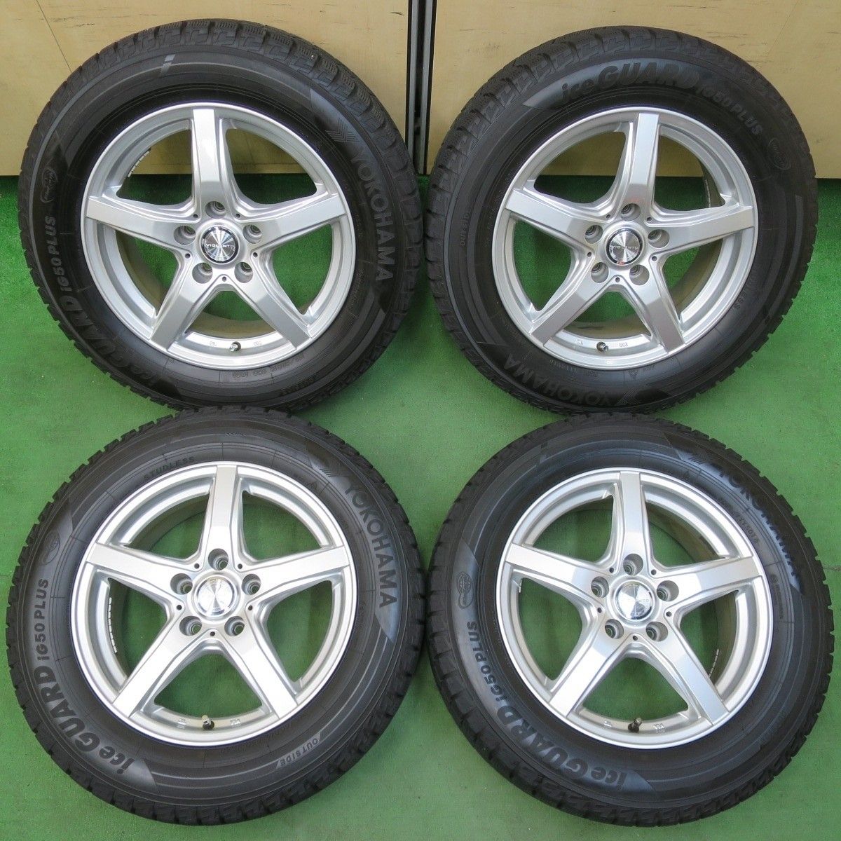 205/60R16 スタッドレスタイヤ4本セット 直接可 pcd114
