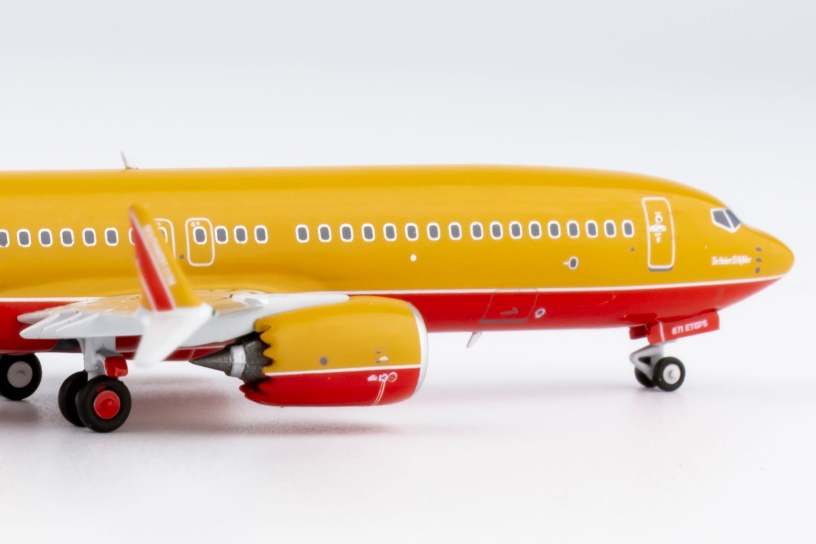サウスウエスト航空 737MAX8 N871HK 1/400 NGmodel サウスウエスト航空 737MAX8 N871HK 1/400 88001 - メルカリ