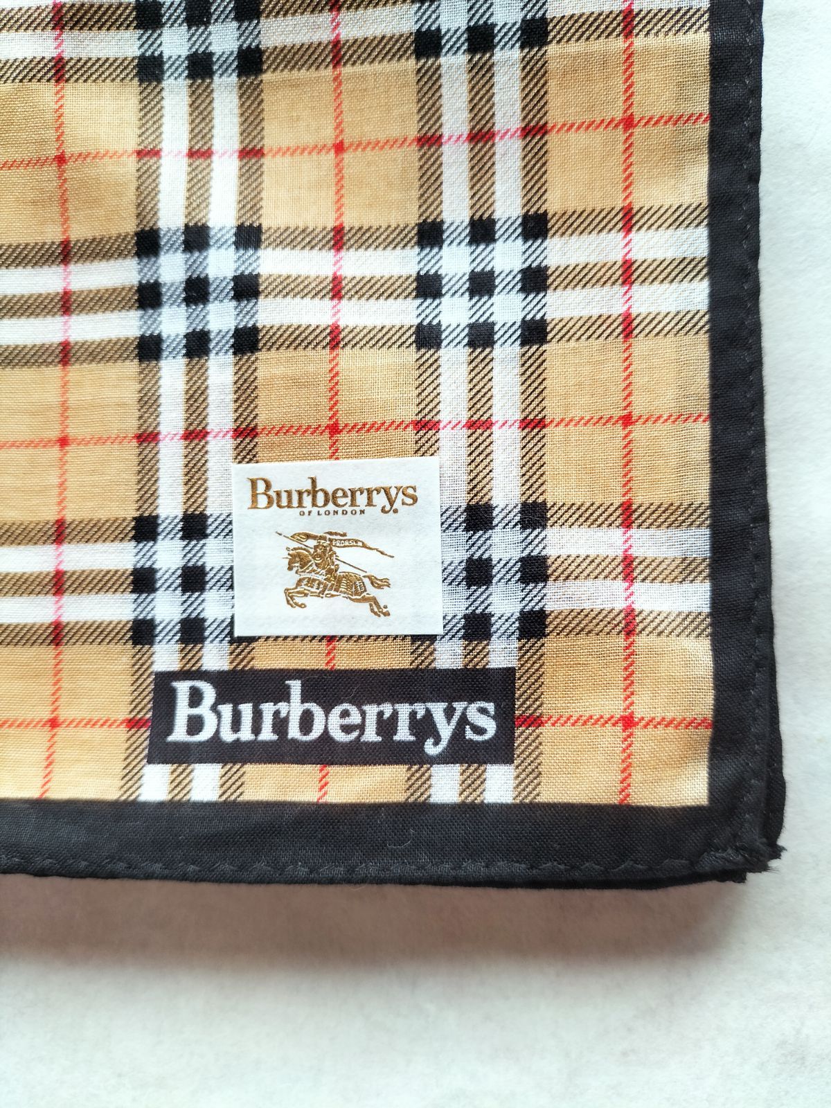 メンズハンカチセット新品 BURBERRYバーバリーハンカチ