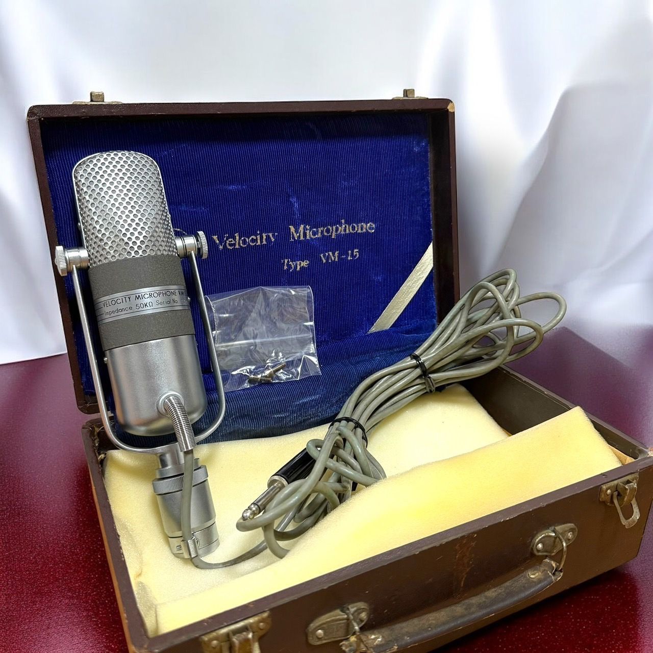 送料無料 激 廃盤品 AIWA アイワ リボンマイク VM-15 ケース付き マイクロフォン Velocity Microphone