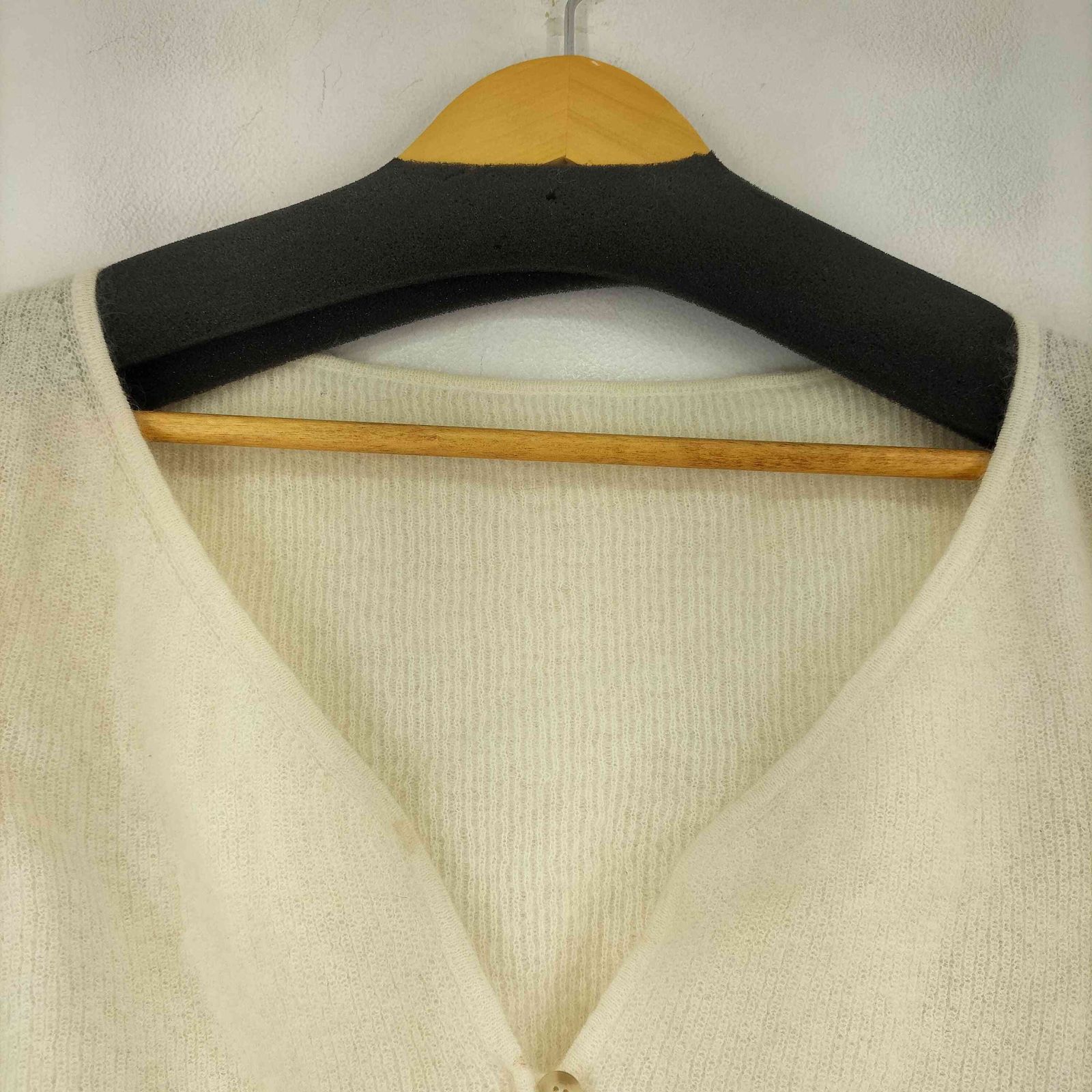 JACQUEMUS(ジャックムス) Le Cardigan Alzou モヘアブレンドカーディガン レディ 中古 古着 0350 ジャックムス JACQUEMUS Le Cardigan Alzou モヘアブレンド