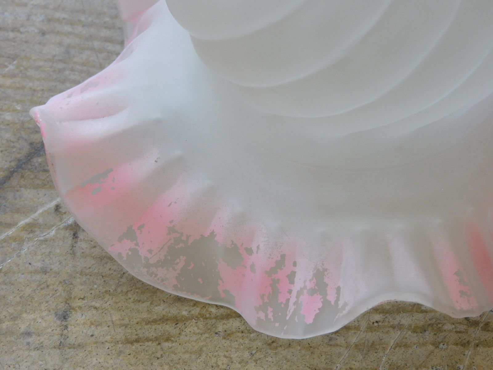 ふるいガラス電笠 すりガラス