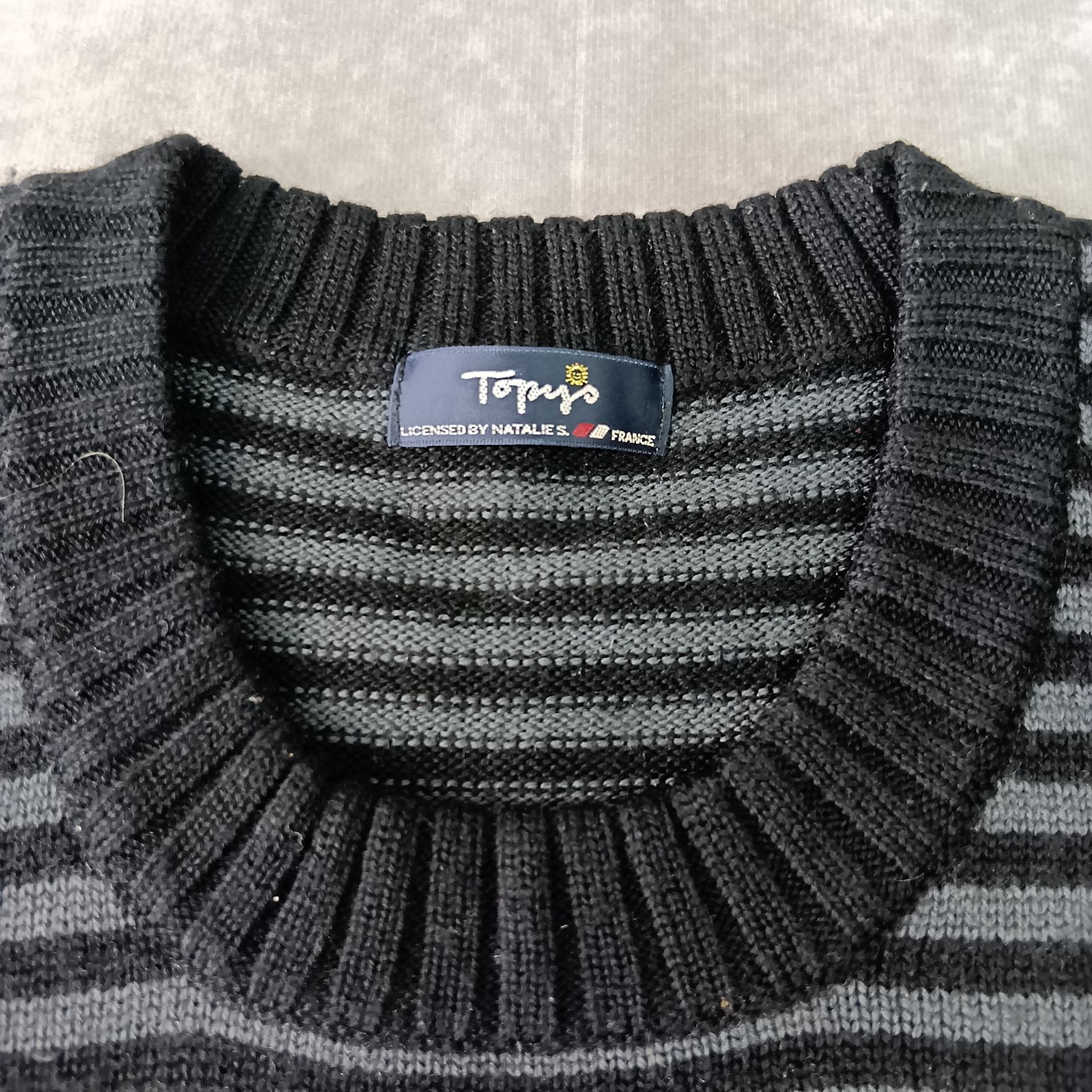 topys ニットベスト　未使用品 TOPYS トピィーズ ニットベスト ブラック×グレー - メルカリ