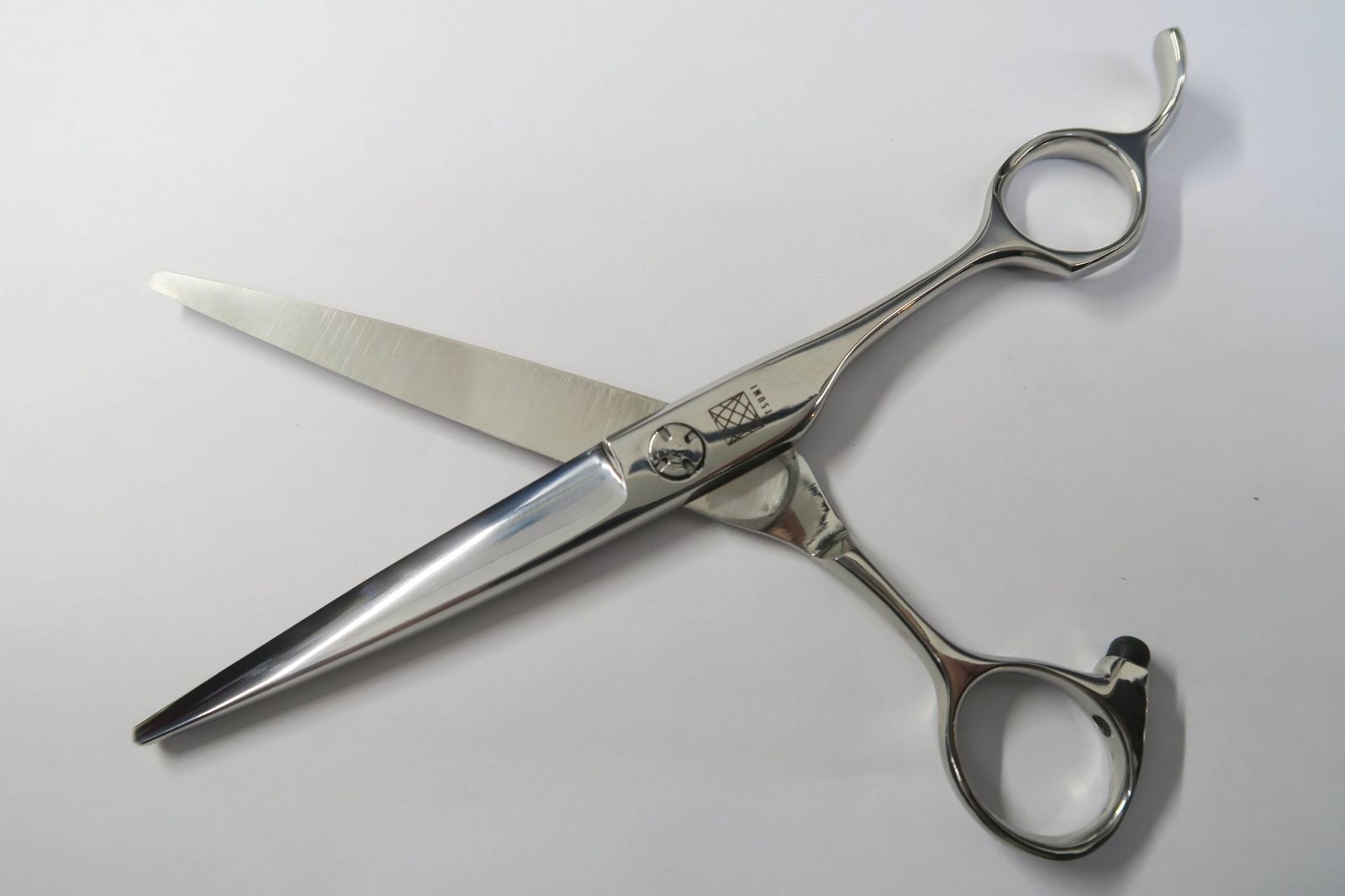 Sランク【UTSUMI ウツミ 内海】 CLAM60 シザー 美容師・理容師 6.0