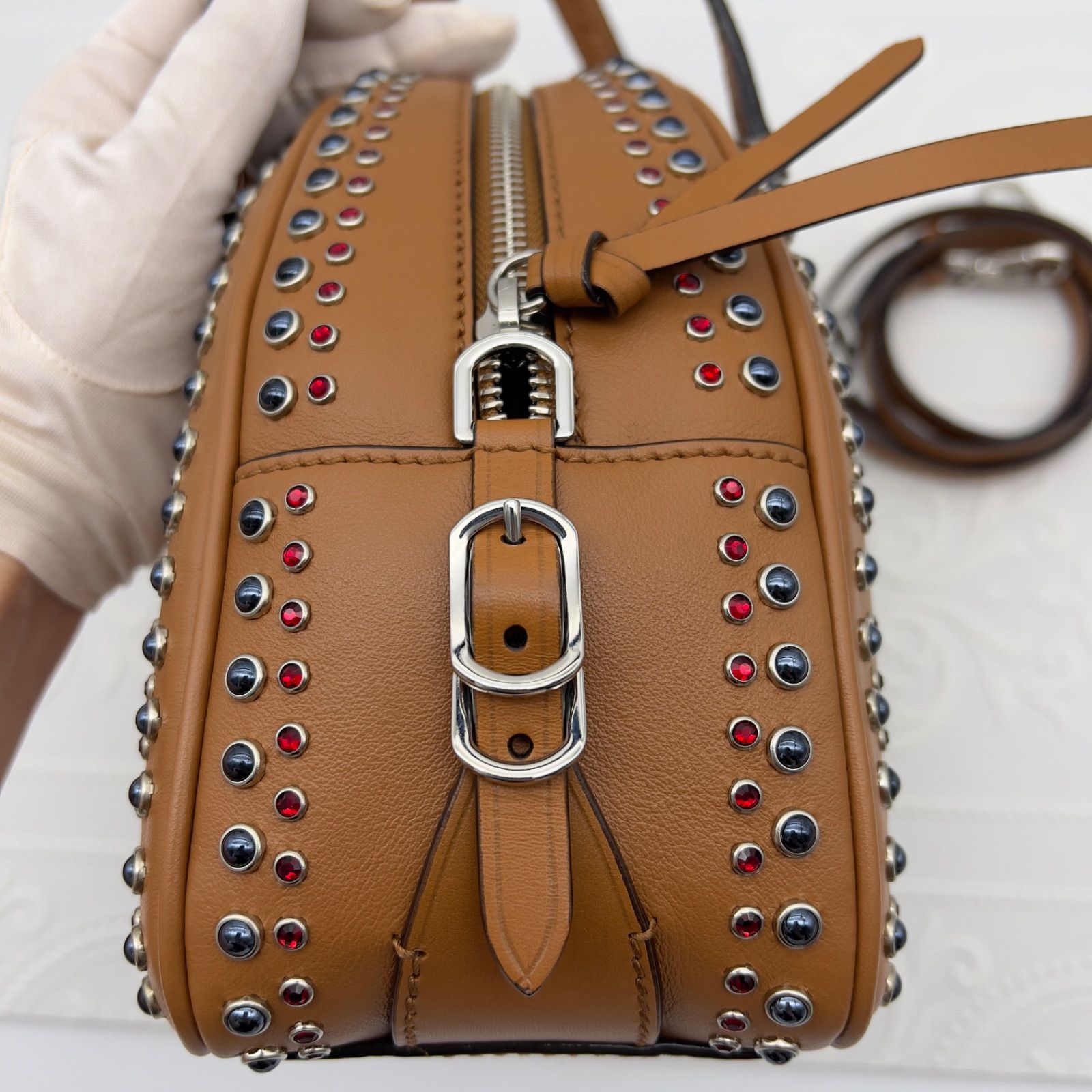 ジミーチュVARENNE BOWLING/S ショルダー　スタッズ　バッグ ジミーチュウ JIMMY CHO VARENNE BOWLING S スタッズ JCロゴ