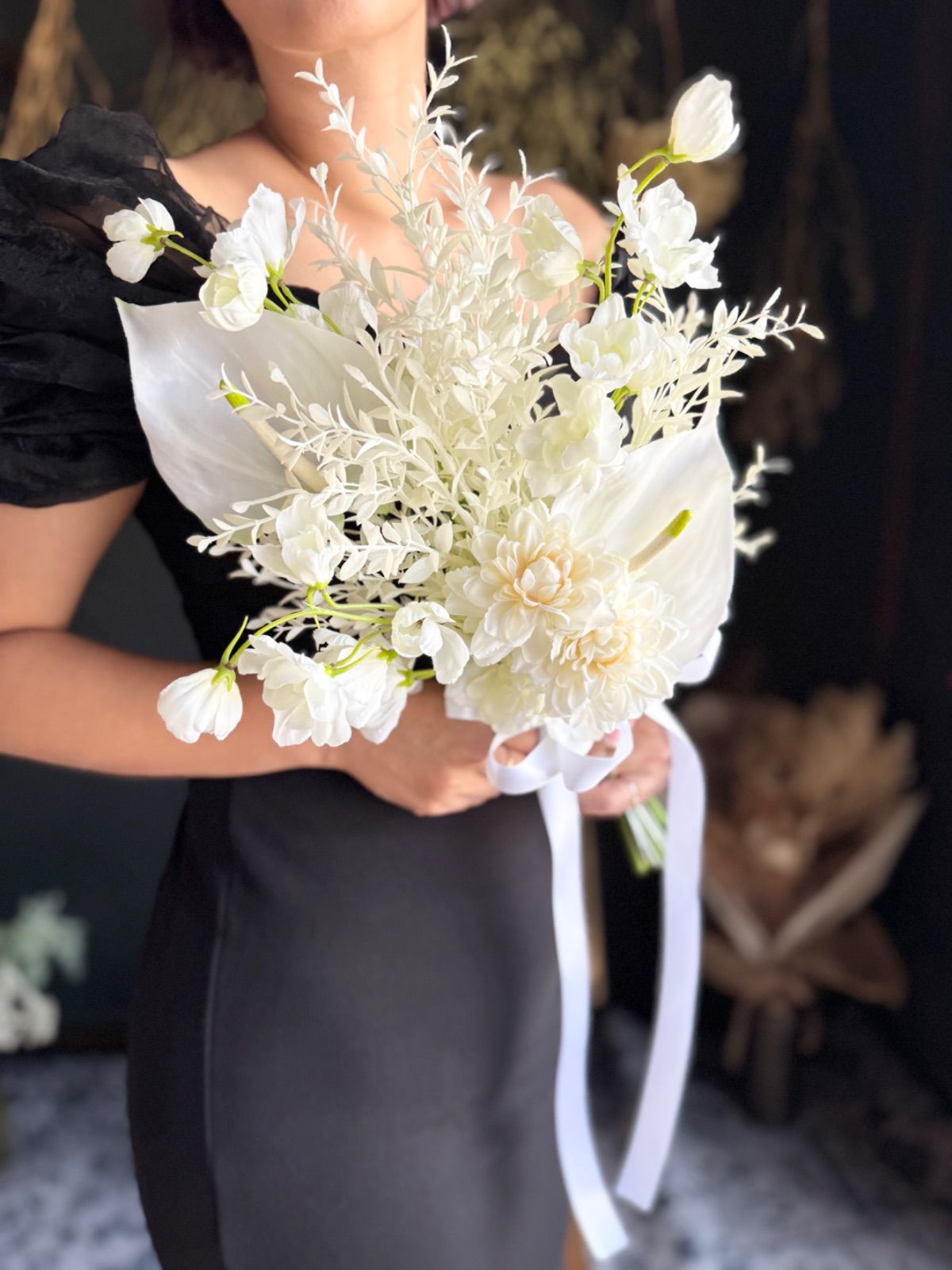 ホワイトクラッチブーケ ブートニア