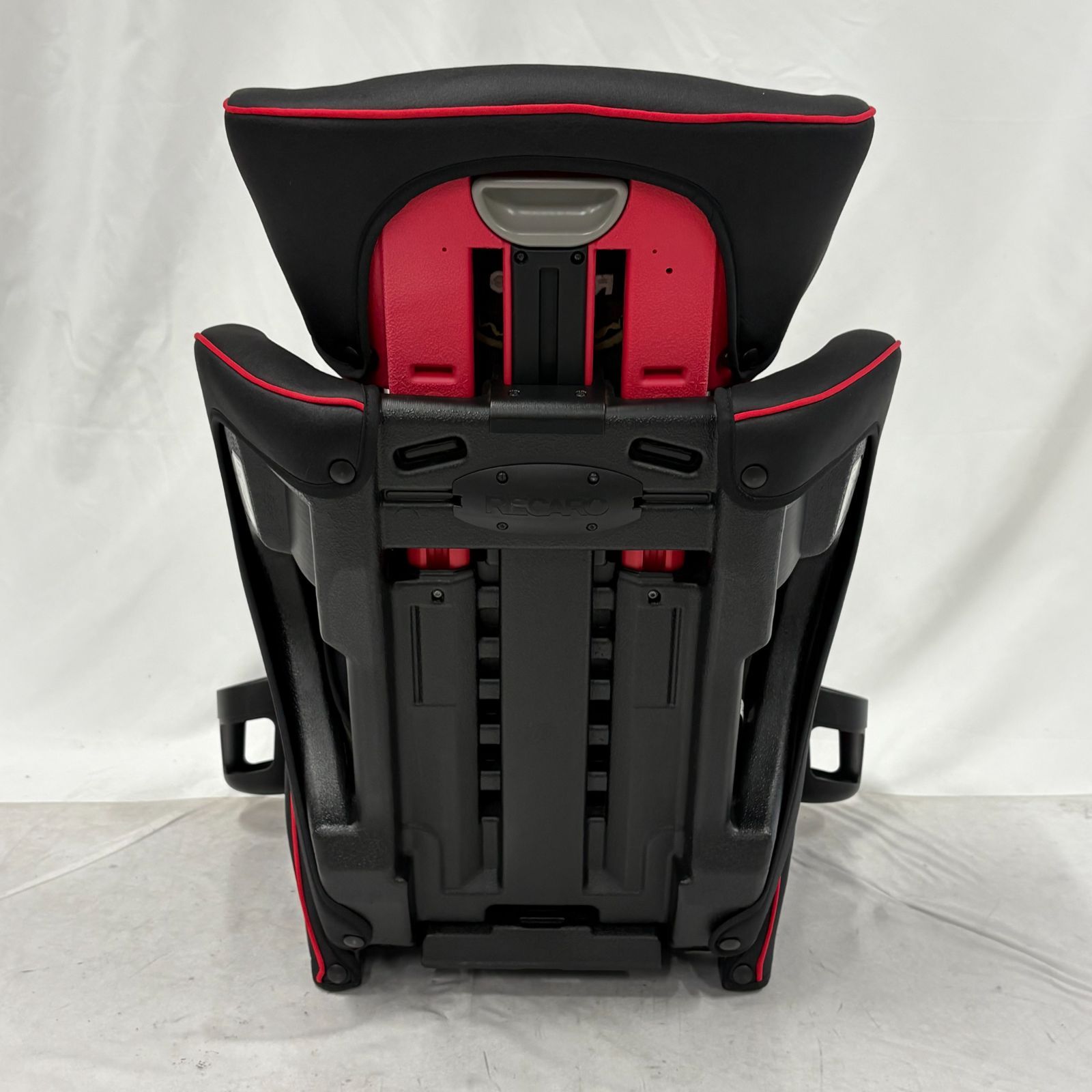 レカロ　RECARO ジュニアシート J3 カップホルダー付き おまけ付き レカロ RECARO J3 ジュニアシート カップホルダー付 - メルカリ