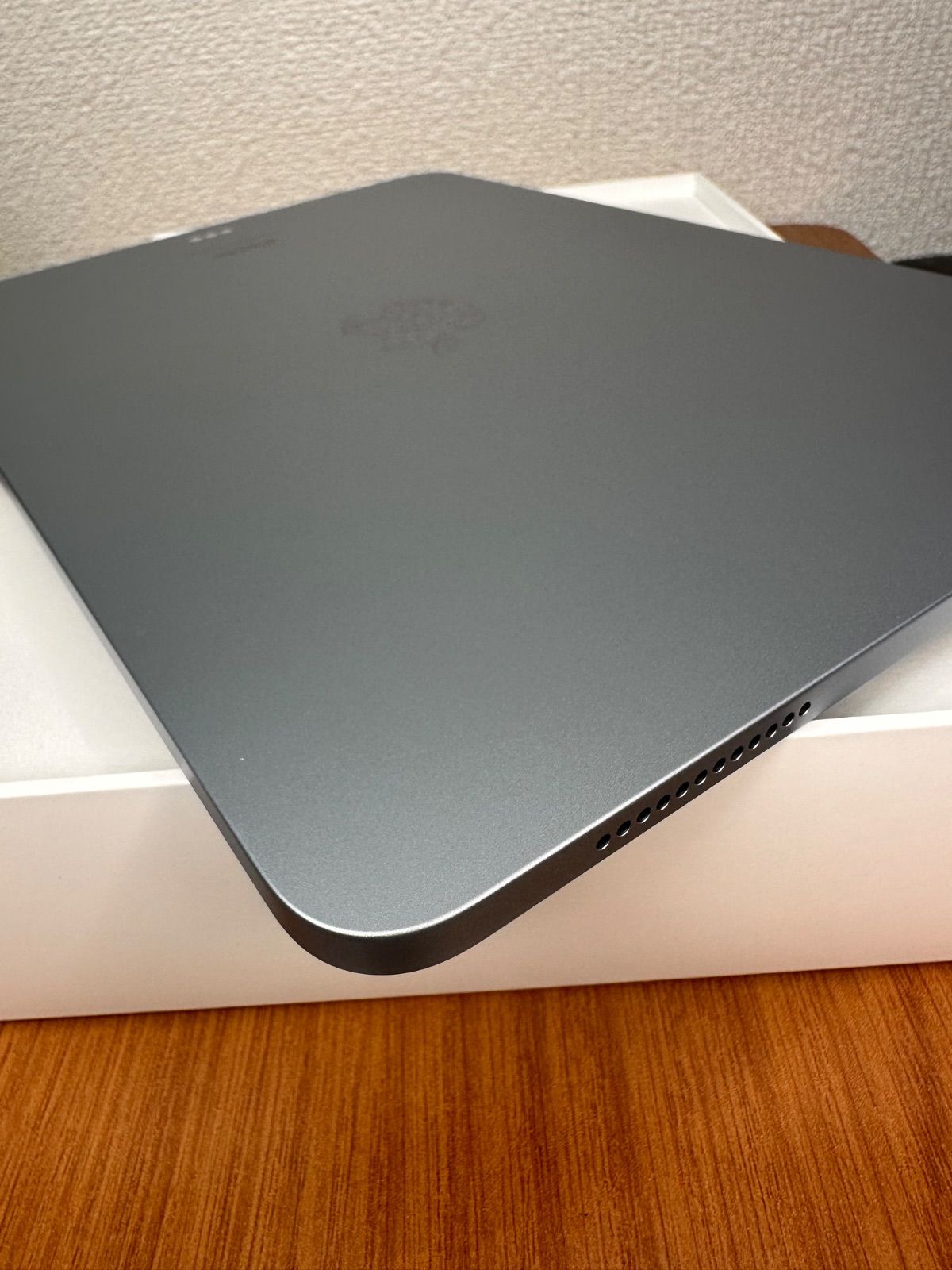 極美品】Apple iPad Air M2 Wi-Fiモデル128GB MUWD3J/A 62H91