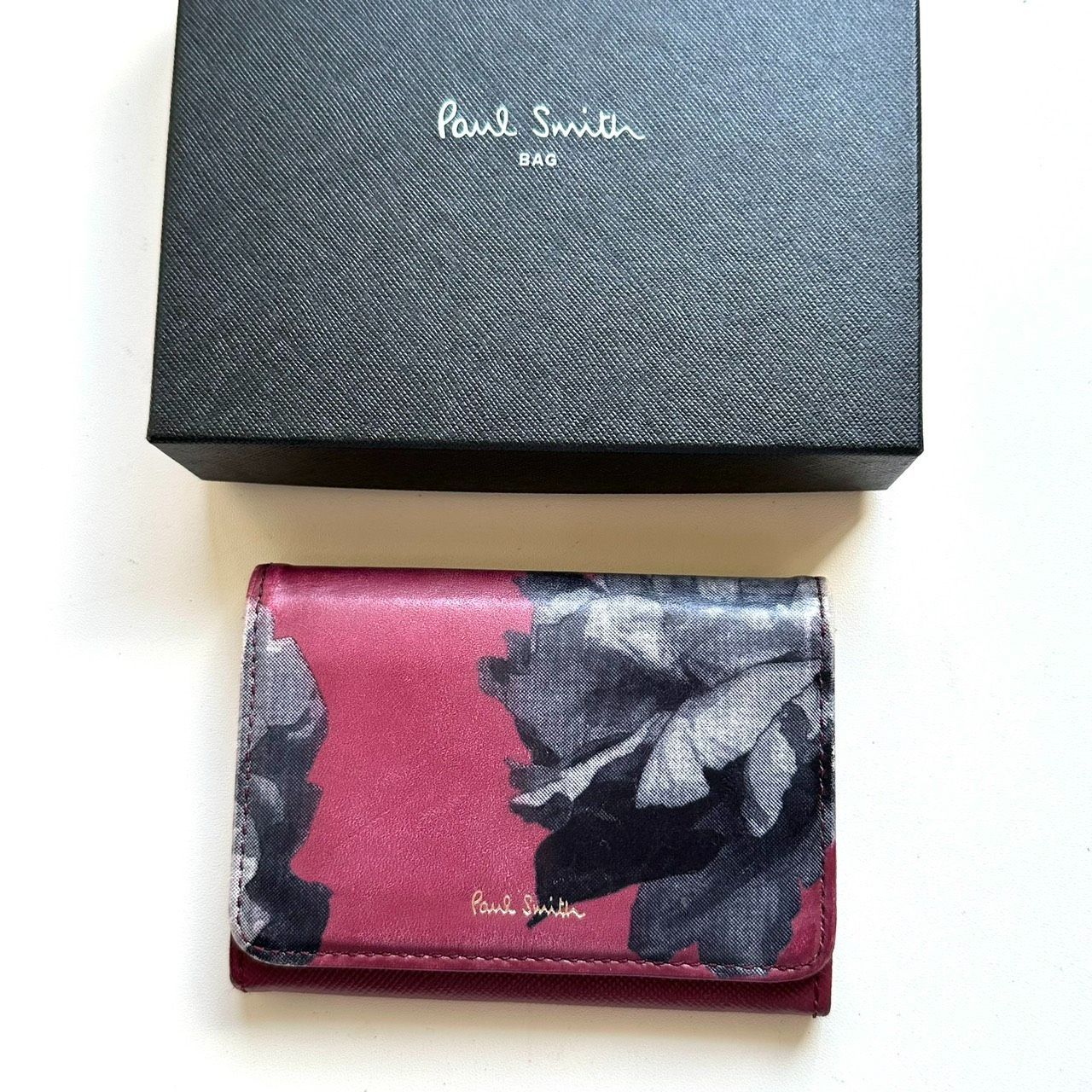 ポールスミス Paul Smith 名刺入れ パスケース フラワープリント バーガンディ