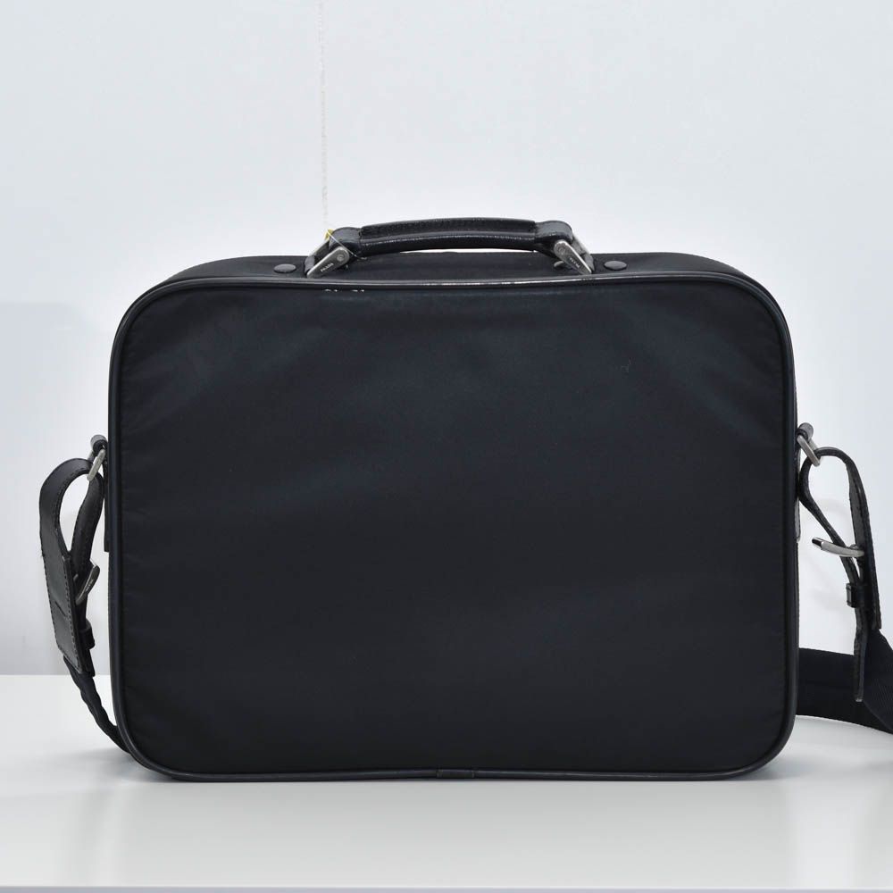 中古USED PRADA ブリーフバッグ ナイロン ブラック V147 98555 中古USED PRADA ブリーフバッグ ナイロン ブラック V147 98555