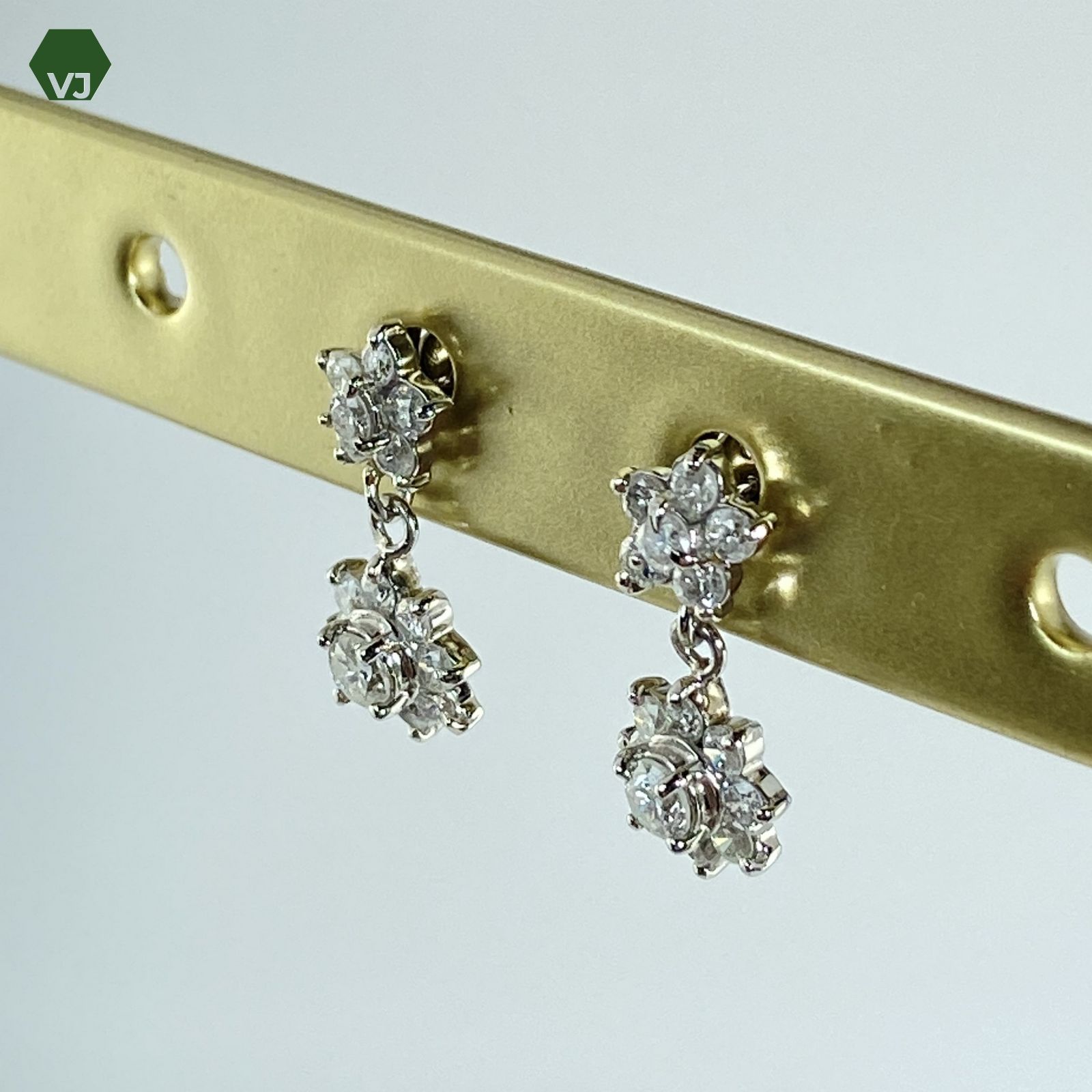 25‐02】ダイヤモンドピアスD0.7ct