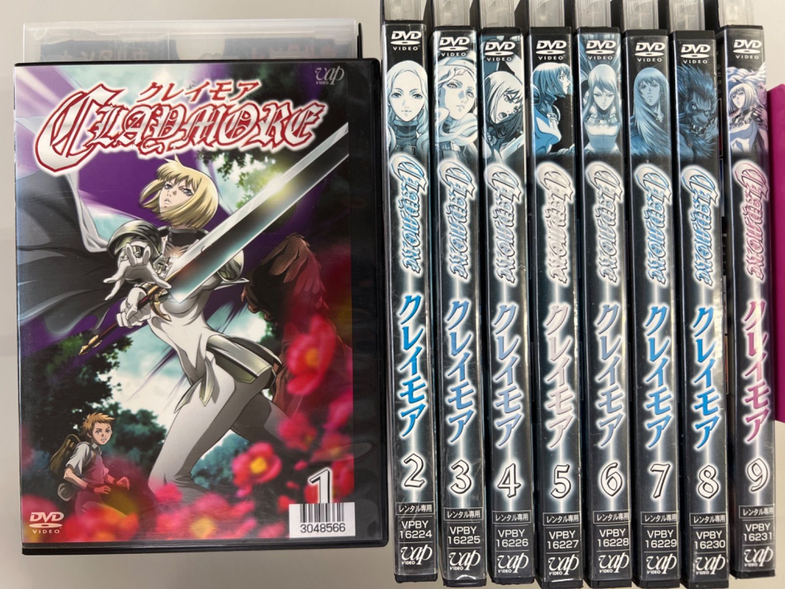 CLAYMORE（クレイモア）【1〜9巻】アニメ DVD セット B-21# - メルカリ