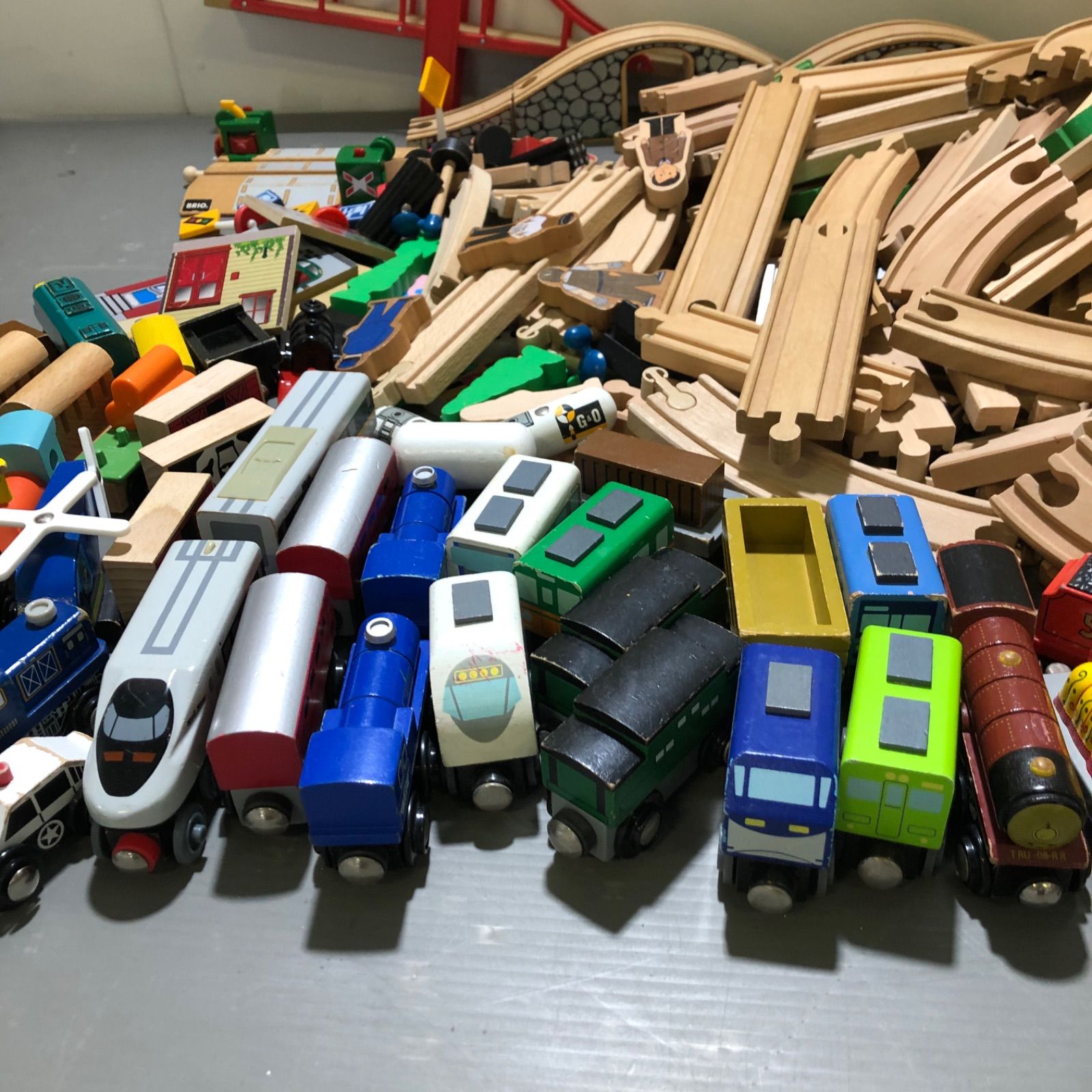 ☆木製レール トーマス BRIO その他木製電車、レール等 約11kg まとめ 