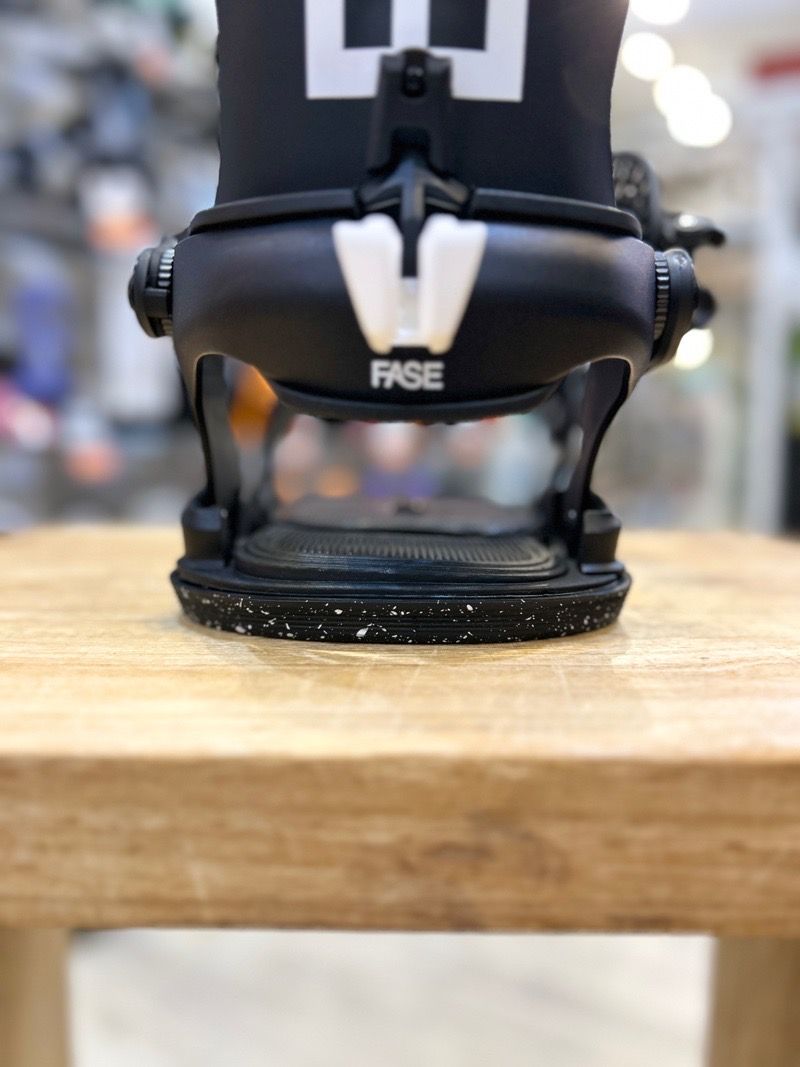 25-26 BATALEON BLASTER AW FASE ｶﾗｰ:BLACK Sサイズ バタレオン