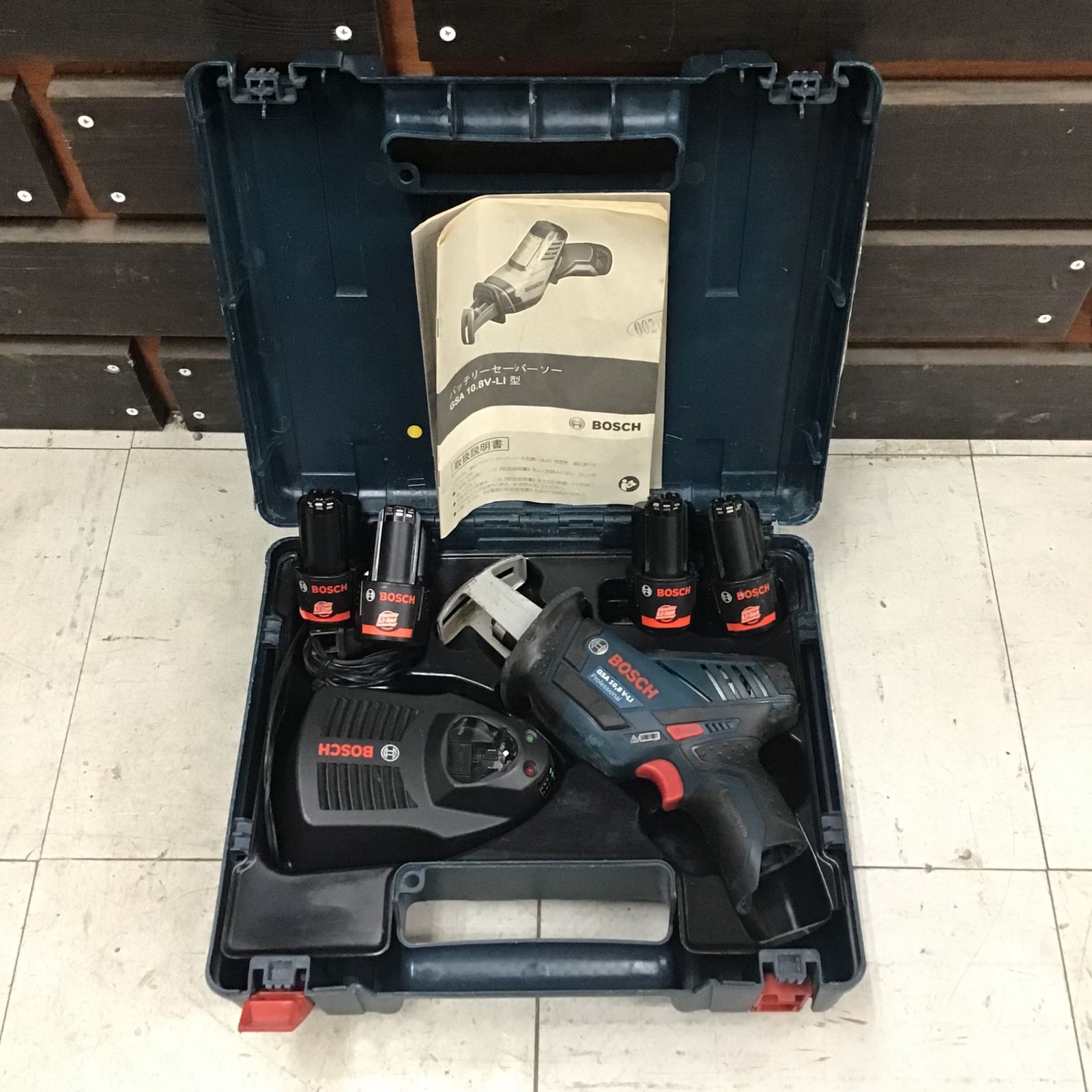 BOSCH - BOSCH GSA 10.8V-LI型　バッテリー　セーバーソー　中古 Amazon | BOSCH(ボッシュ) 10.8Vバッテリーセーバーソー GSA10