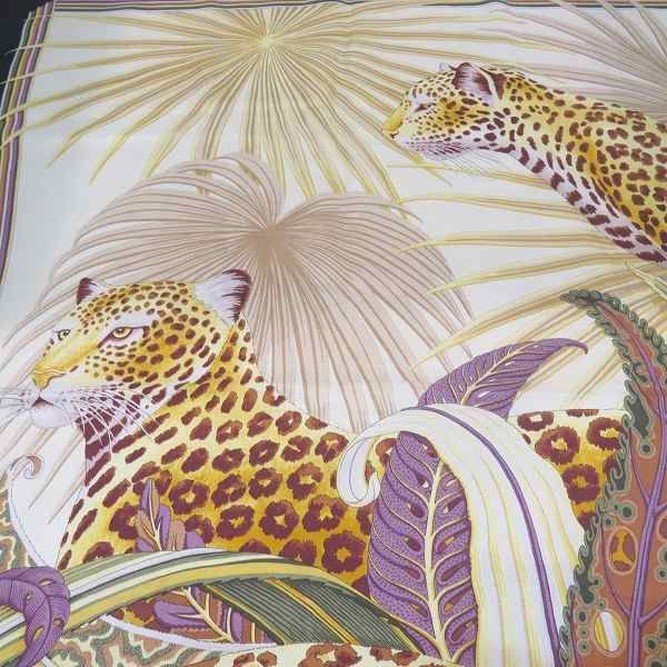 フェラガモ 大判 ヒョウ ボタニカル柄 ブランド小物 スカーフ レディース