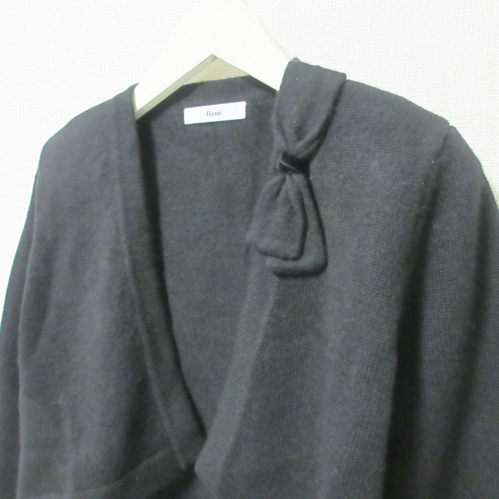 美品 Rene ルネ カシミヤ100％ リボン 長袖 ショート丈 ニットカーディガン ボレロ 36 ブラック レディース 古着 中古 René - 美品 Rene ルネ カシミヤ100％ リボン 長袖 ショート丈