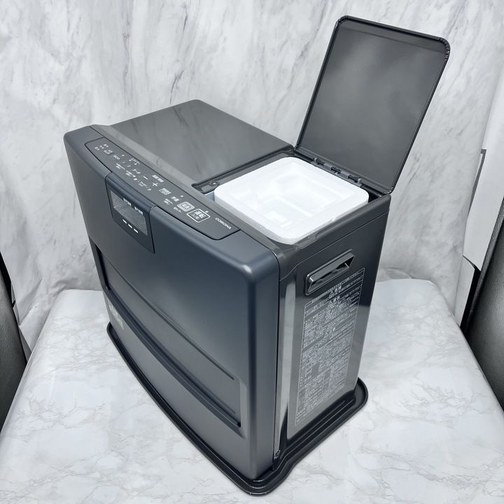 未使用　未開封　コロナ　石油ファンヒーター　木造12畳　コンクリ17畳 未使用 未開封 コロナ 石油ファンヒーター 木造12畳 コンクリ17畳 未