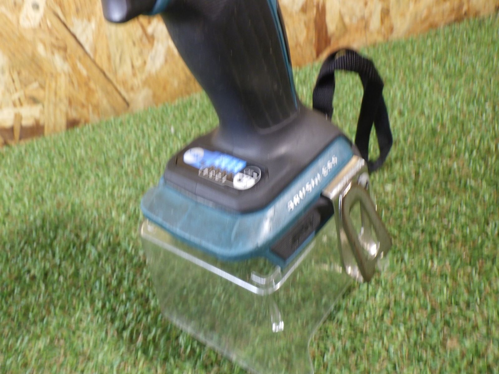 インパクトドライバー