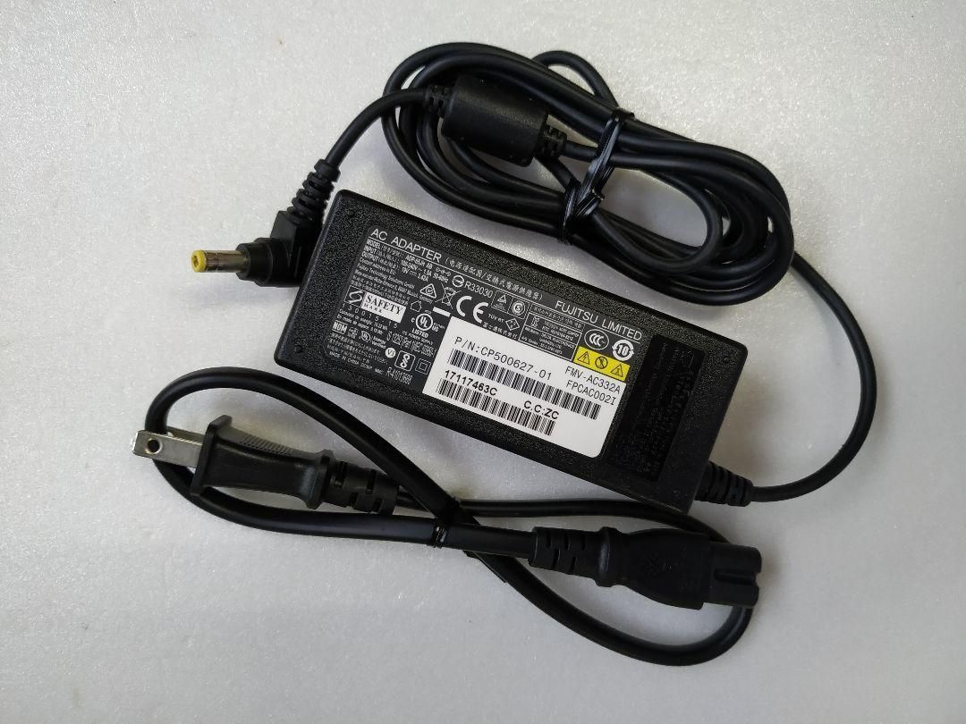 富士通 FMV-AC332A 19V-3.42A 外径5.5mm 内径2.5mm - 電源ユニット