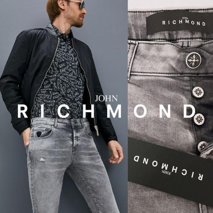 ☆定価4万程☆JOHN RICHMOND ジョンリッチモンド ジーンズ - メルカリ