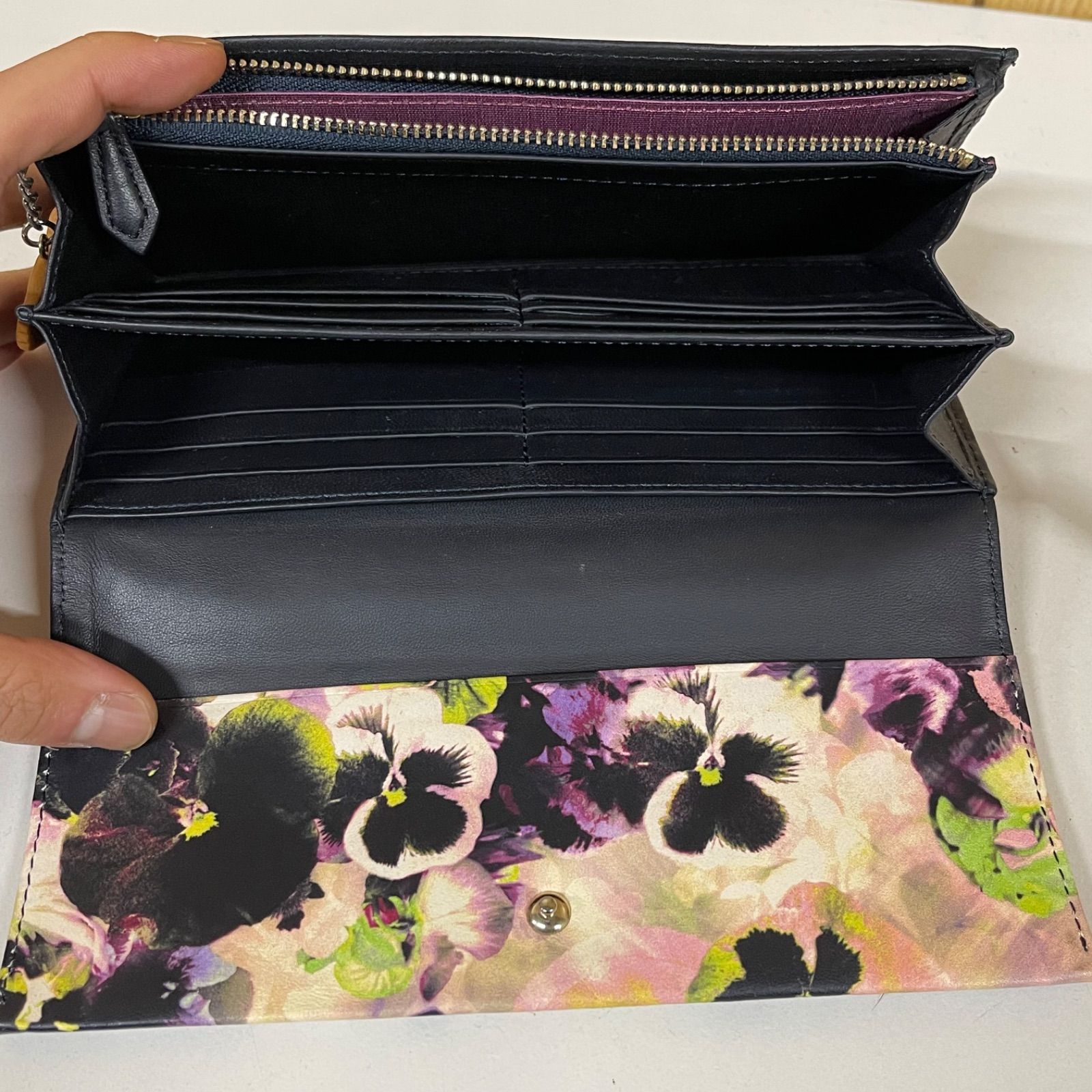 Flower Paul Smith 長財布 ネイビー 30 ポールスミス 長財布 フラワーモチーフ レザー ネイビー