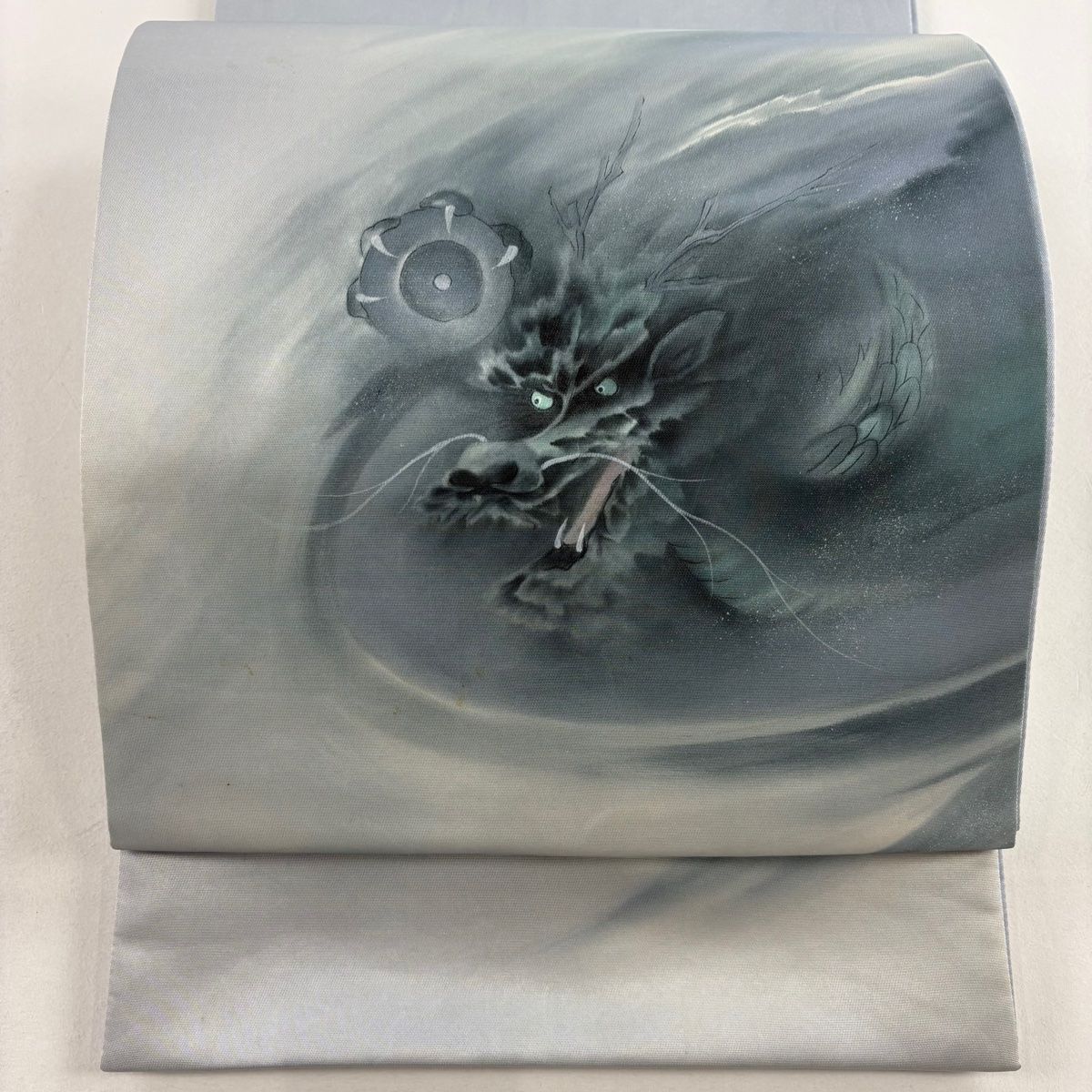 袋帯 落款 龍 如意宝珠 箔 ぼかし 水色 お太鼓柄 正絹