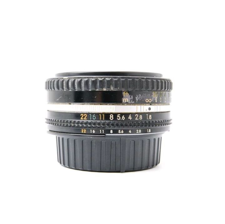 ニコン Nikon Nikkor Ai-S 50mm f/1.8 パンケーキ 単焦点レンズ F