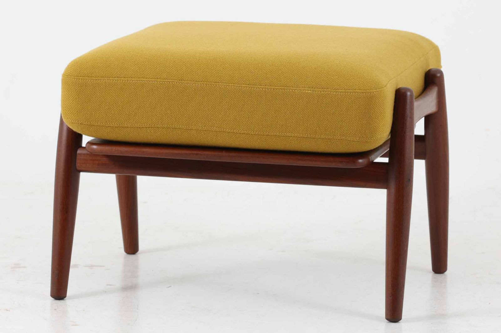 GE240オットマン チーク材 ウェグナー 北欧家具 北欧ビンテージ 北欧