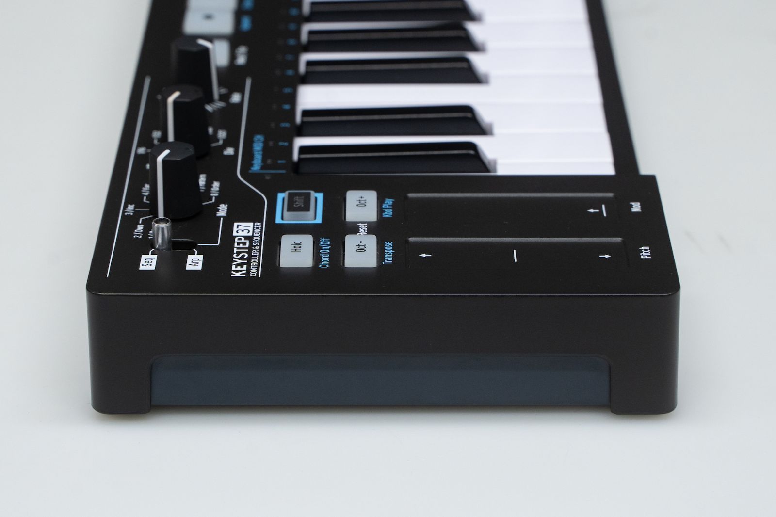 楽器・機材 【限定品】ARTURIA KeyStep 37 Black Edition