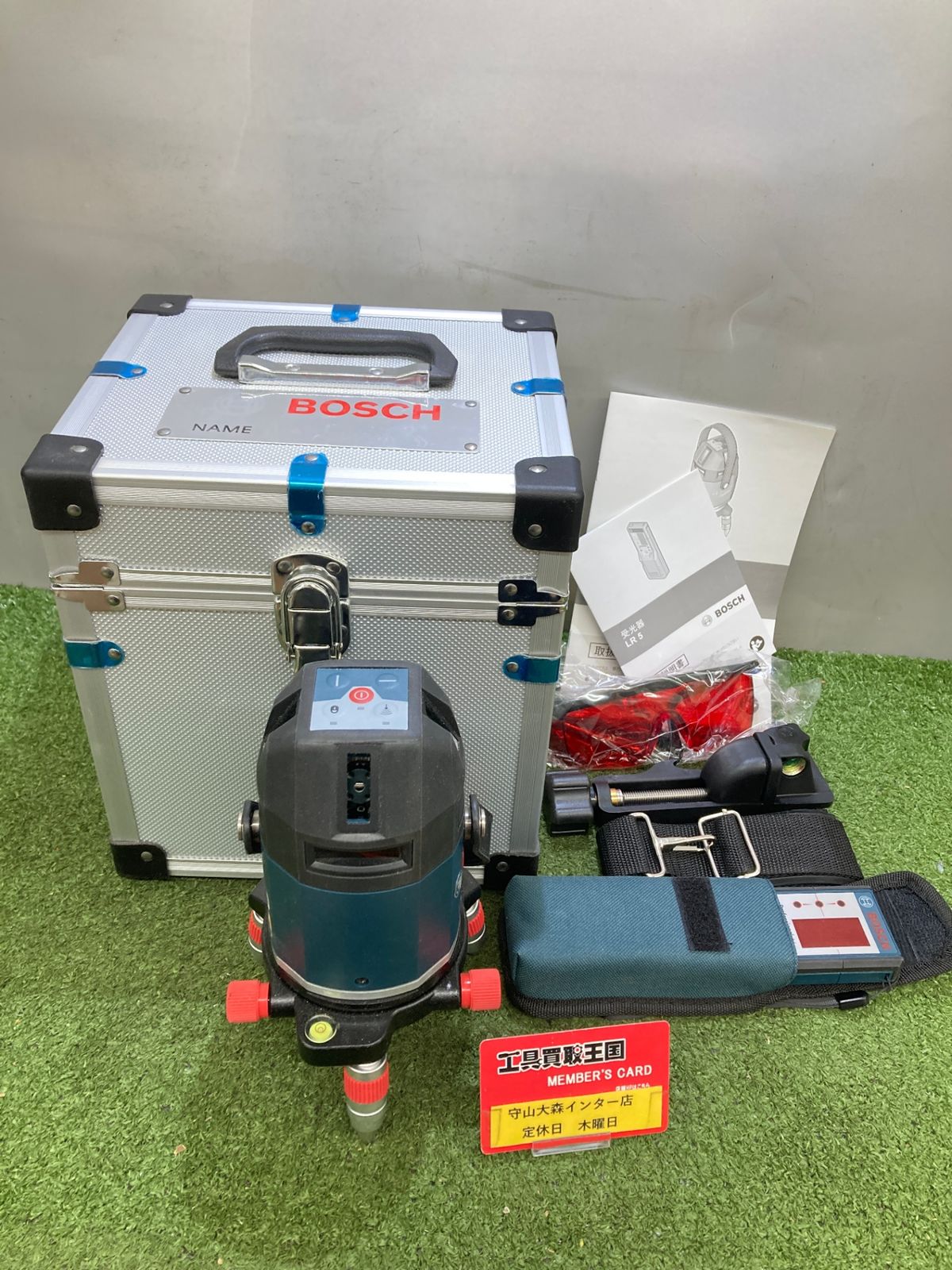 0921 BOSCH ボッシュ 電子整準方式 レーザー墨出し器 GLL8-40ELR ITNGNVXEGAA4