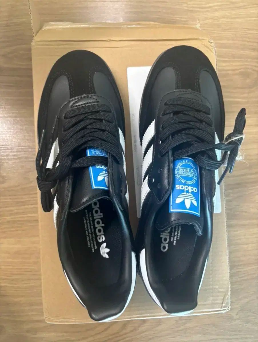 adidas(アディダス) サンバ 250