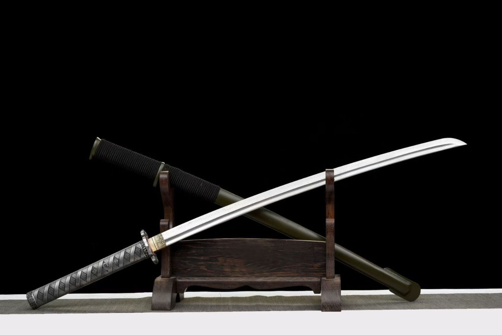 刀 銘 備州長船勝光　日本刀 残欠 茎　研ぎ練習　ナイフに　刀身寸法合法サイズ 刀 銘 備州長船勝光 日本刀 残欠 茎 研ぎ練習 ナイフに 刀身寸法