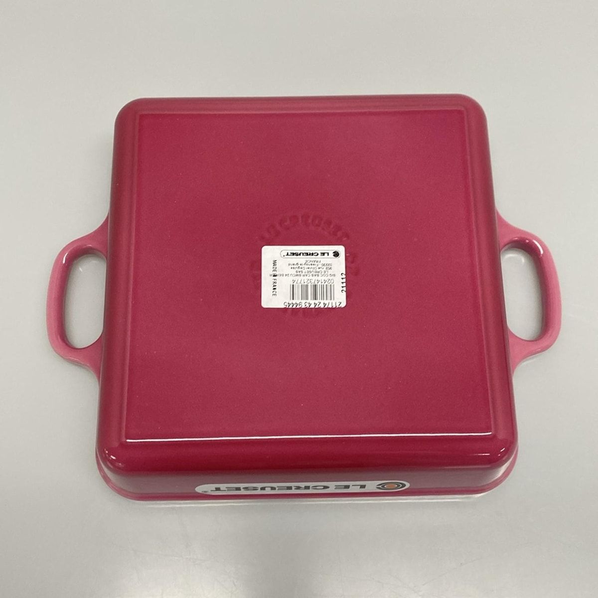 【ながちゃん　新品・未使用】LE CREUSET シグニチャー　ココット ながちゃん 新品・未使用】LE CREUSET シグニチャー ココット LE