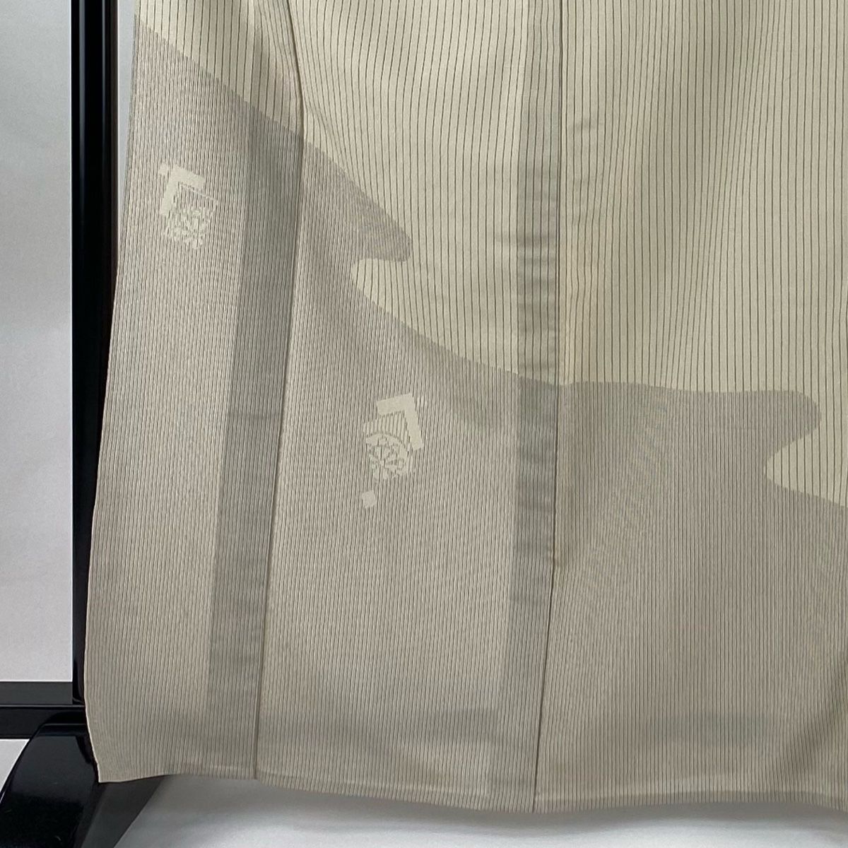 付下げ 身丈166cm 裄丈67cm M 単衣 塩沢物語 塩沢紬地 証紙 源氏車 縞  