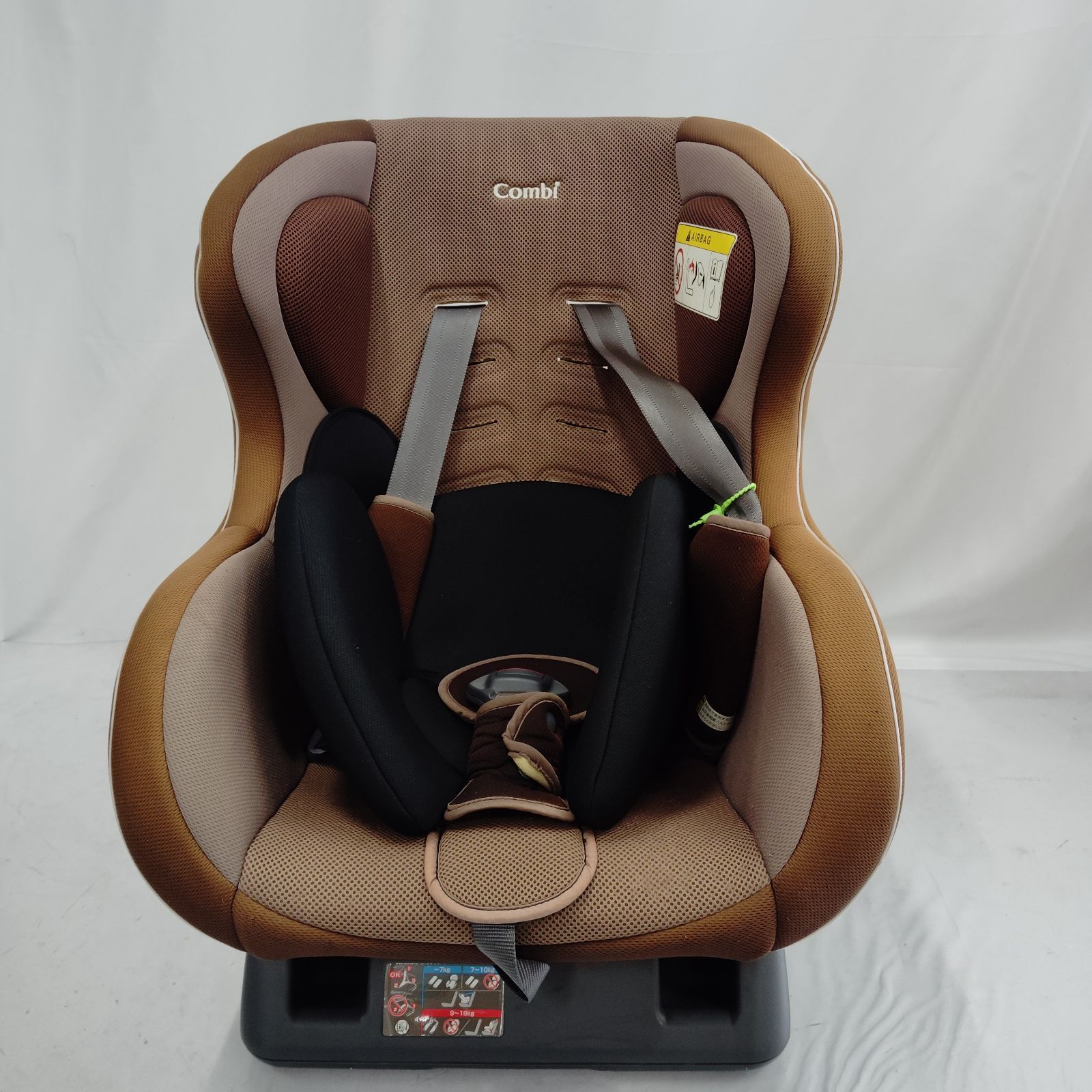 Combi コンビ WEGO ウィゴー チャイルドシート ブラウン 乳児 幼児 1台 