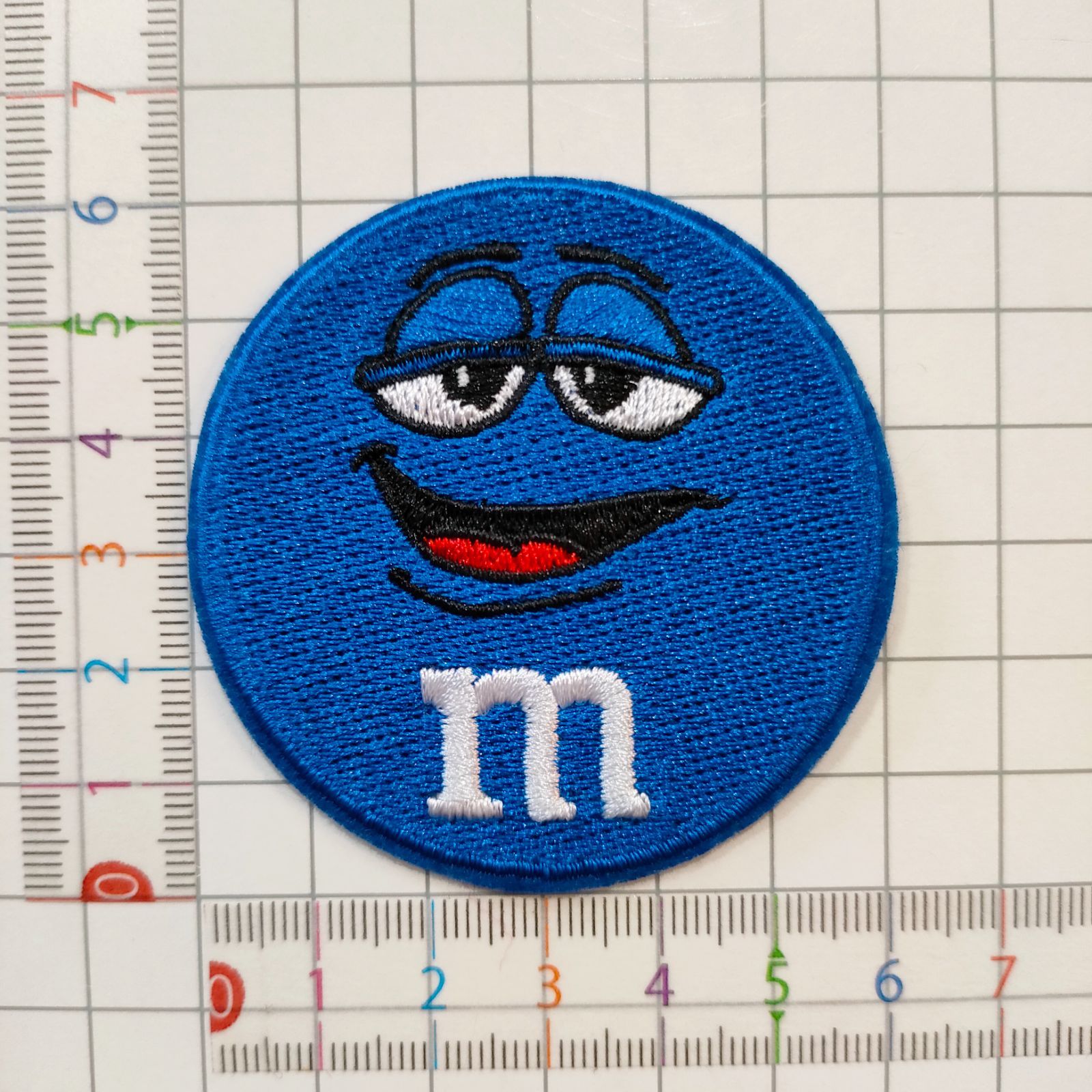 エムアンドエムズ アイロンワッペン ｍ＆ｍ's 青 - ワッペン専門店