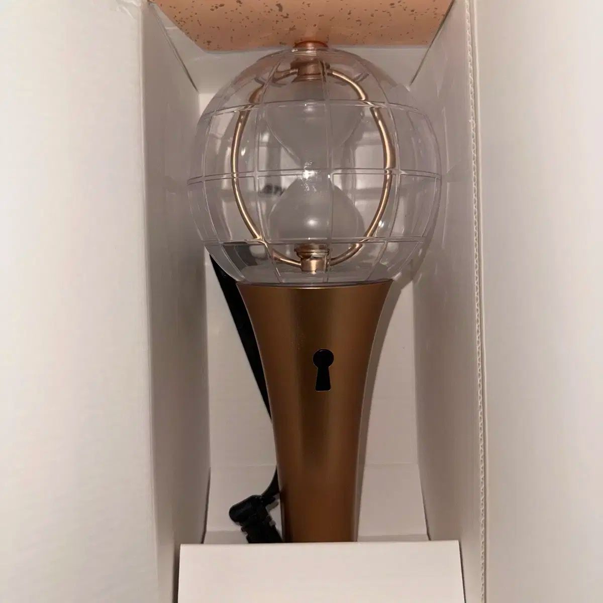 ATEEZ アチズ 公式 ペンライト ver.2 ライティニ Amazon.com: ATEEZ Official Light Stick ver.2 : Tools & Home