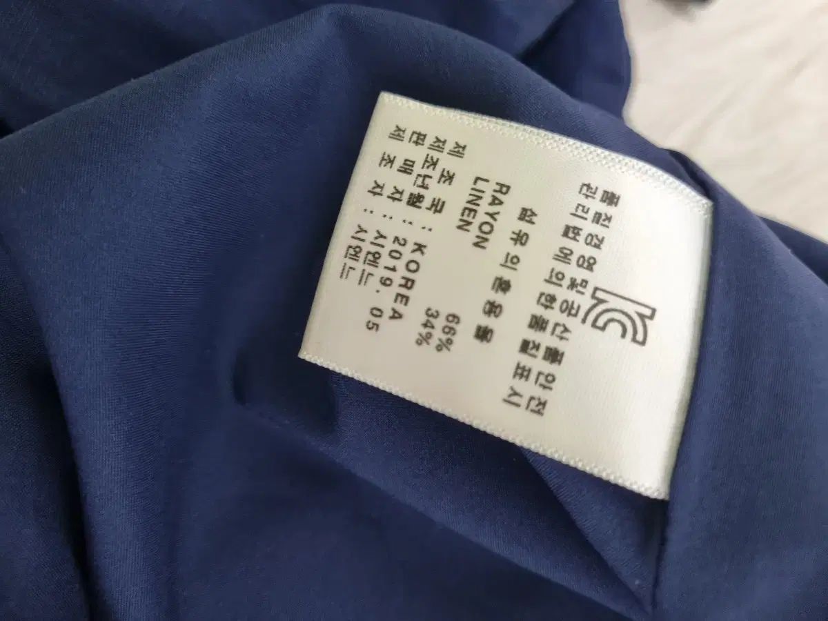 DKNY ワンピース ダナキャラン 未使用新品カシミヤシルクスパンコール